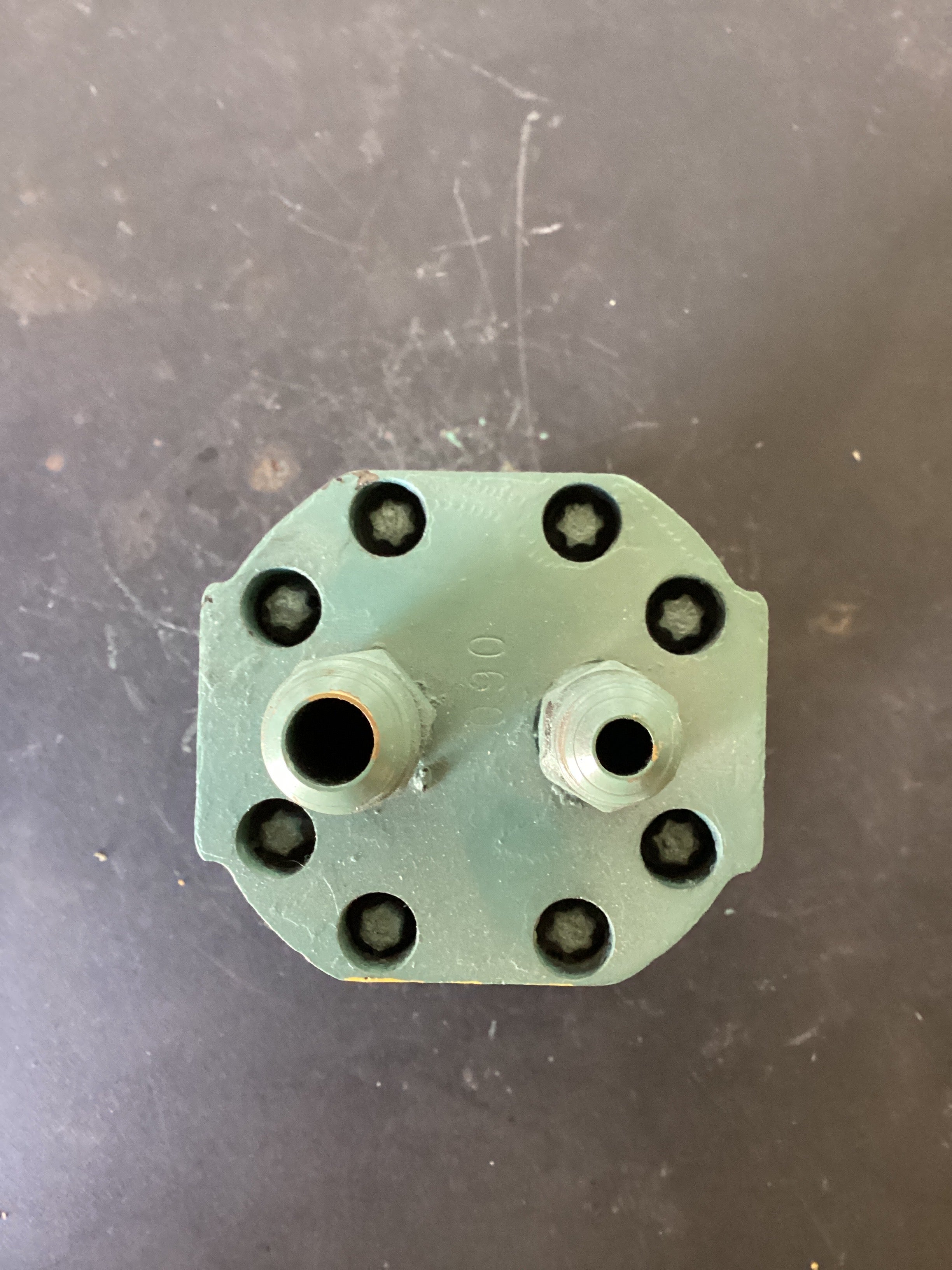 USED | FUEL PUMP DETROIT 12.7L | SKU520