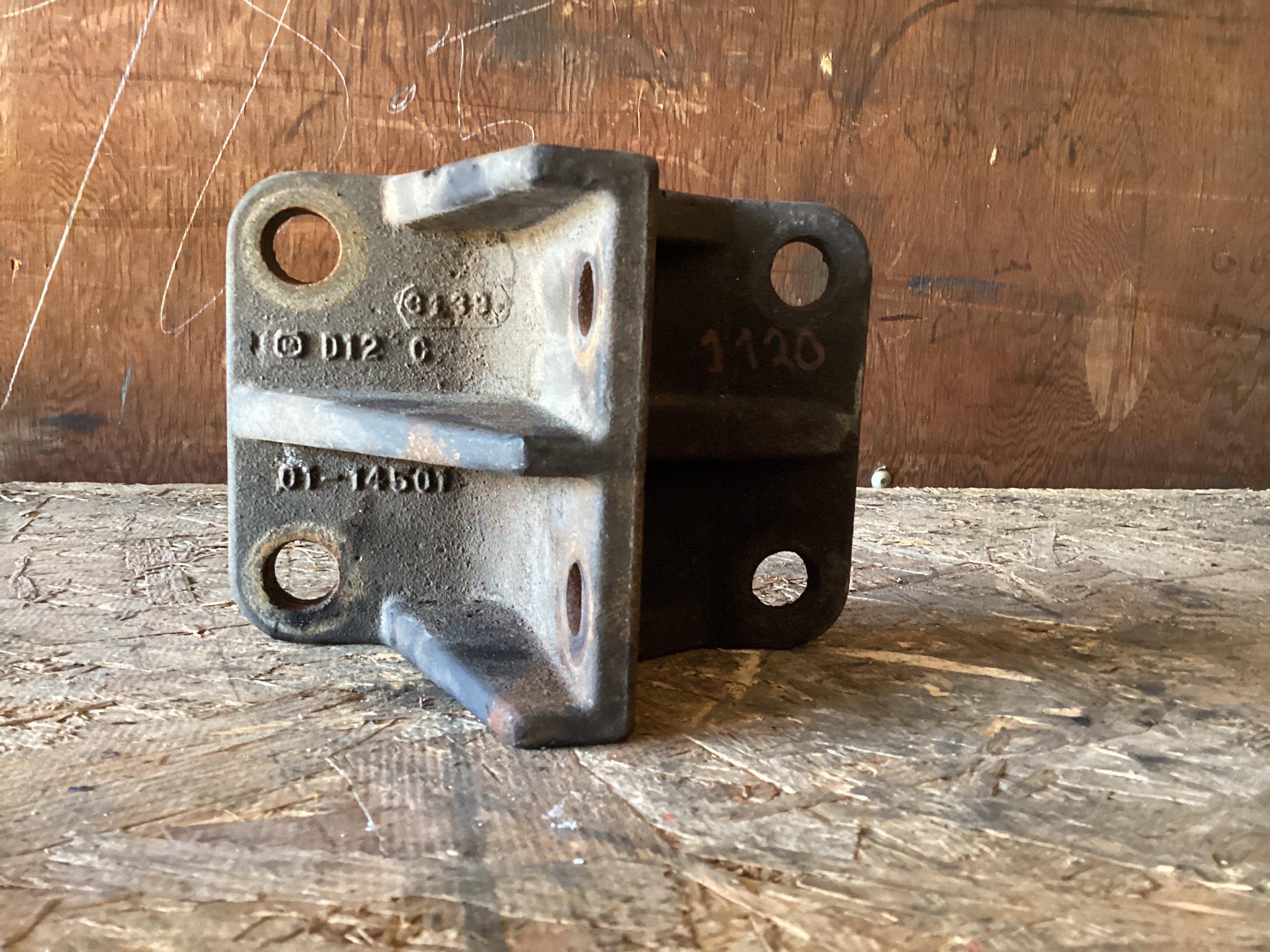 USED | REAR ENGINE MOUNT CUMMINS N14 | SKU1,120