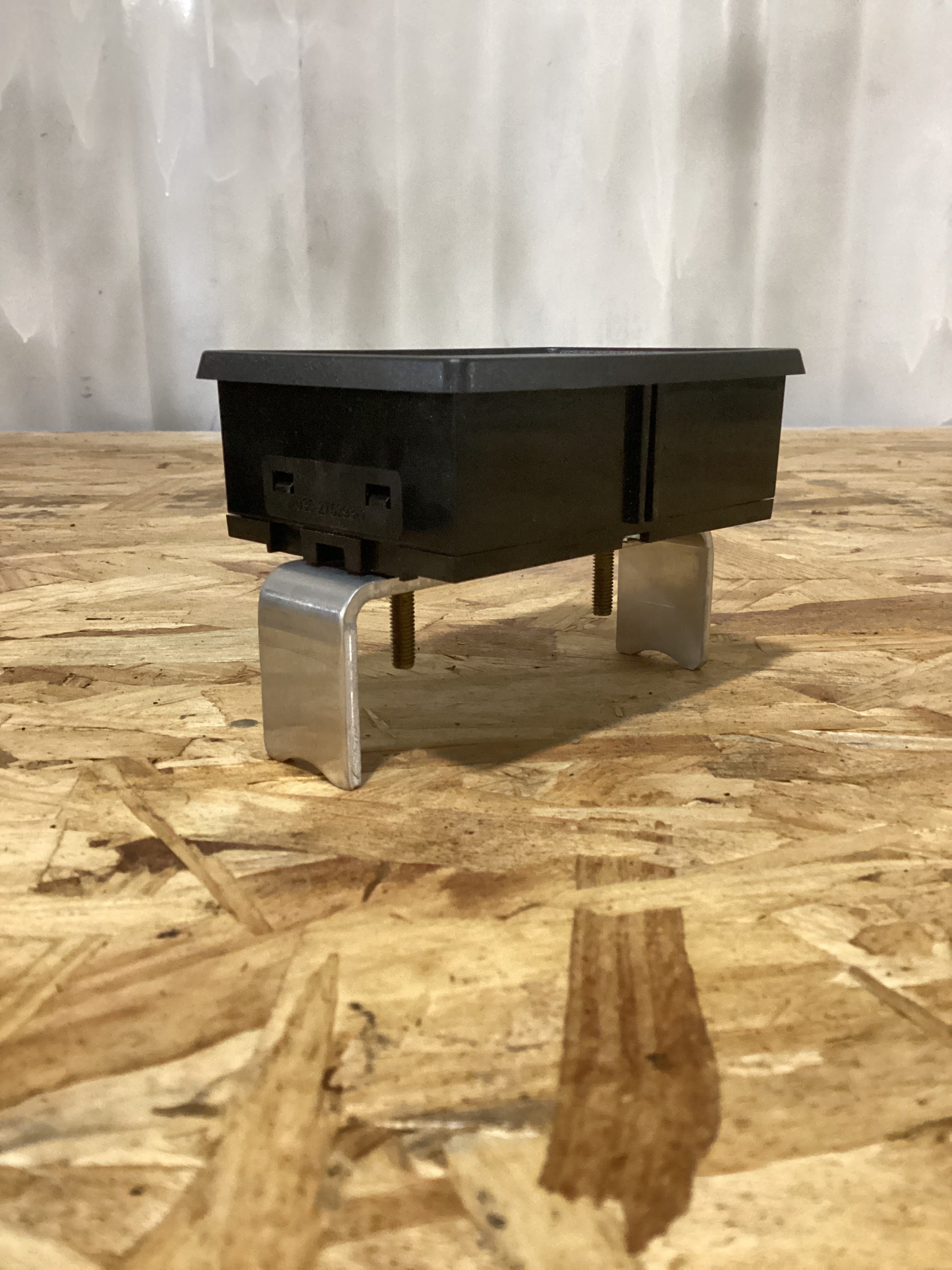 NEW | INSTRUMENT INDICATOR MACK | SKU711