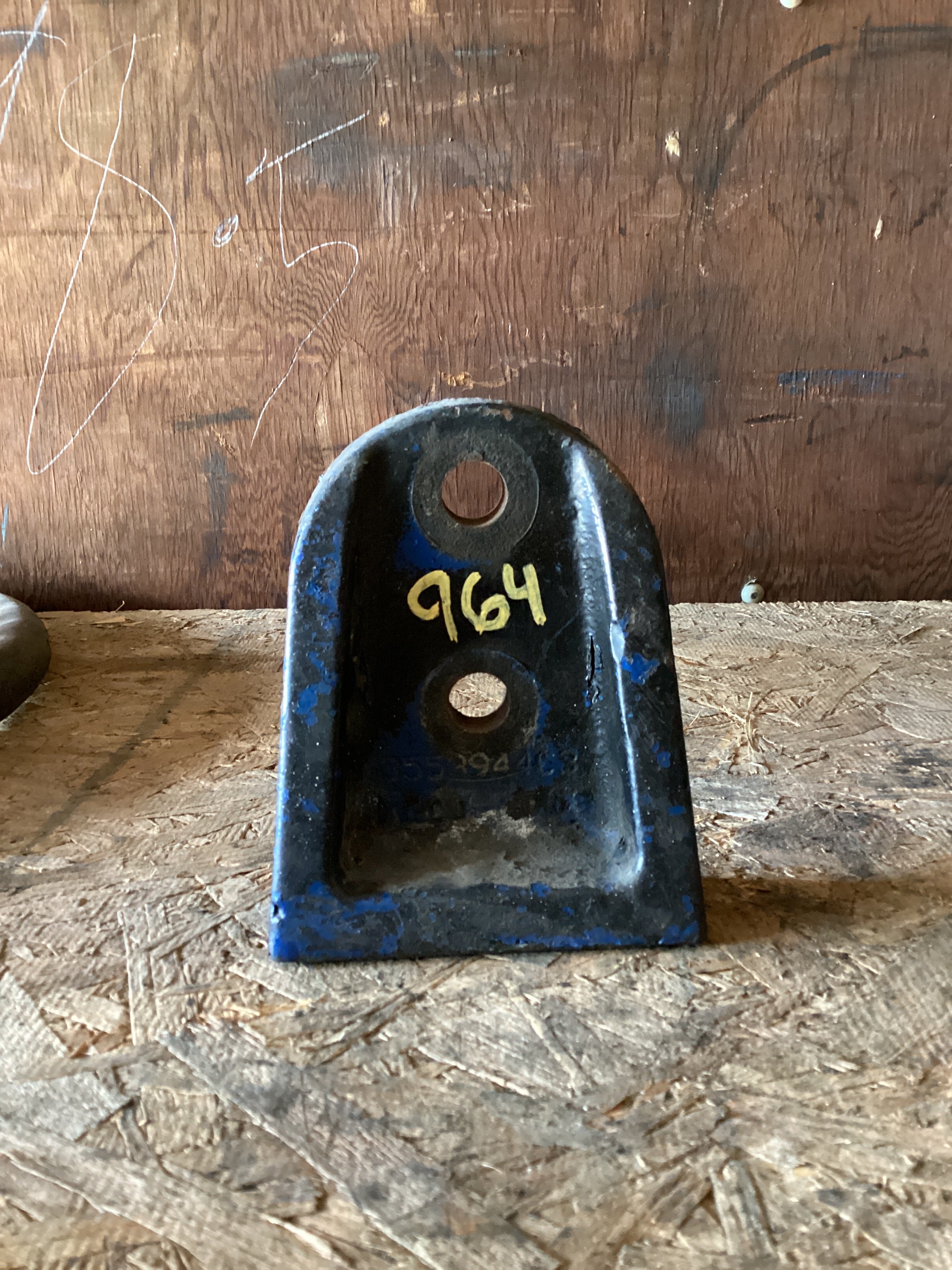 USED | REAR AXLE OVERLOAD STOP BRACKET | SKU964