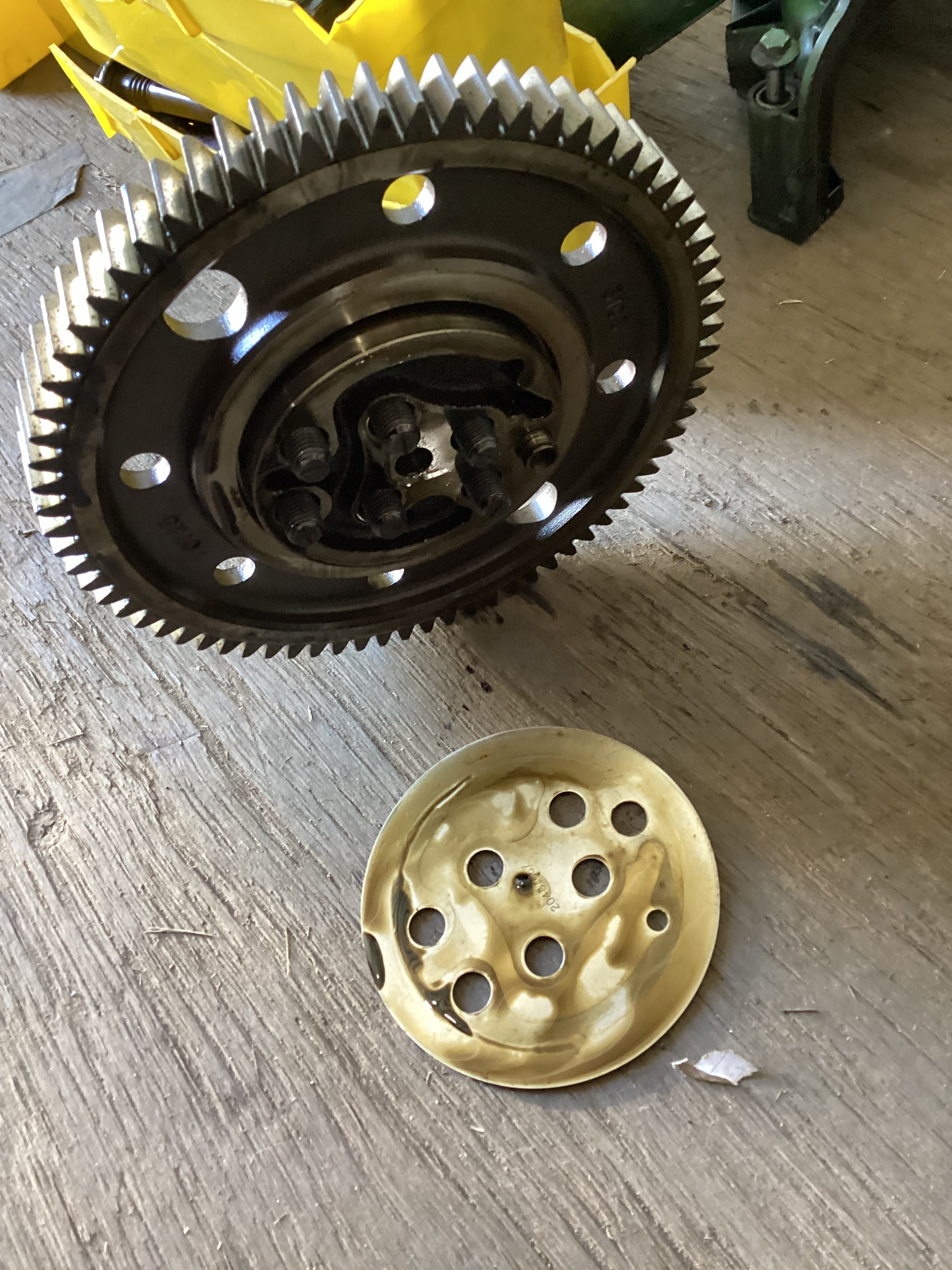 USED | ENGINE IDLER GEAR WITH HUB VOLVO 2019 D13 | SKU1,249