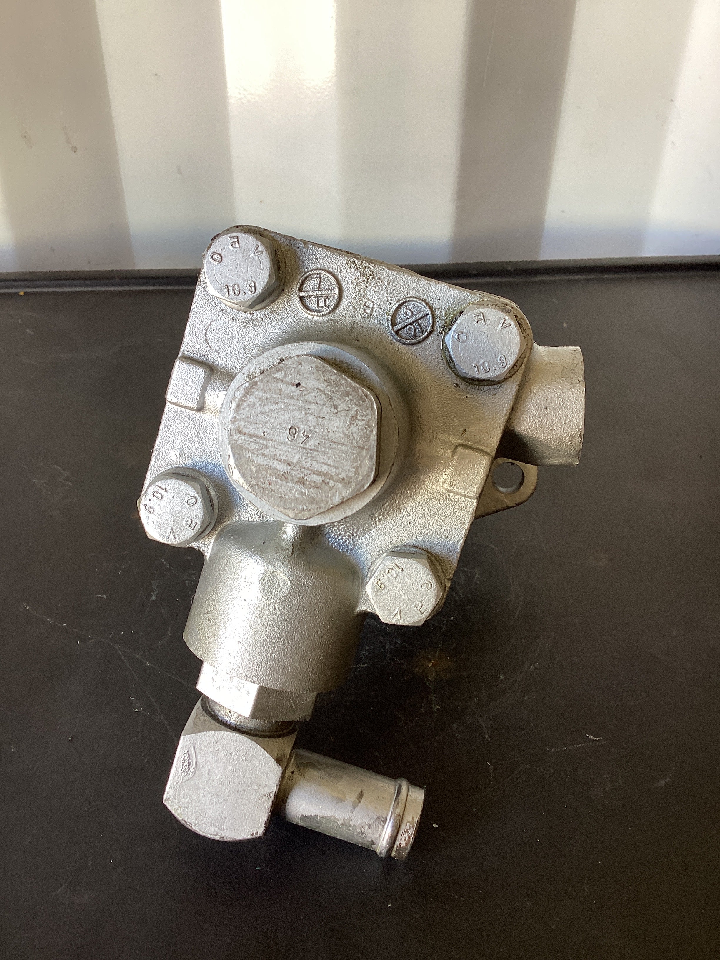 USED | POWER STEERING PUMP INTERNATIONAL | SKU502