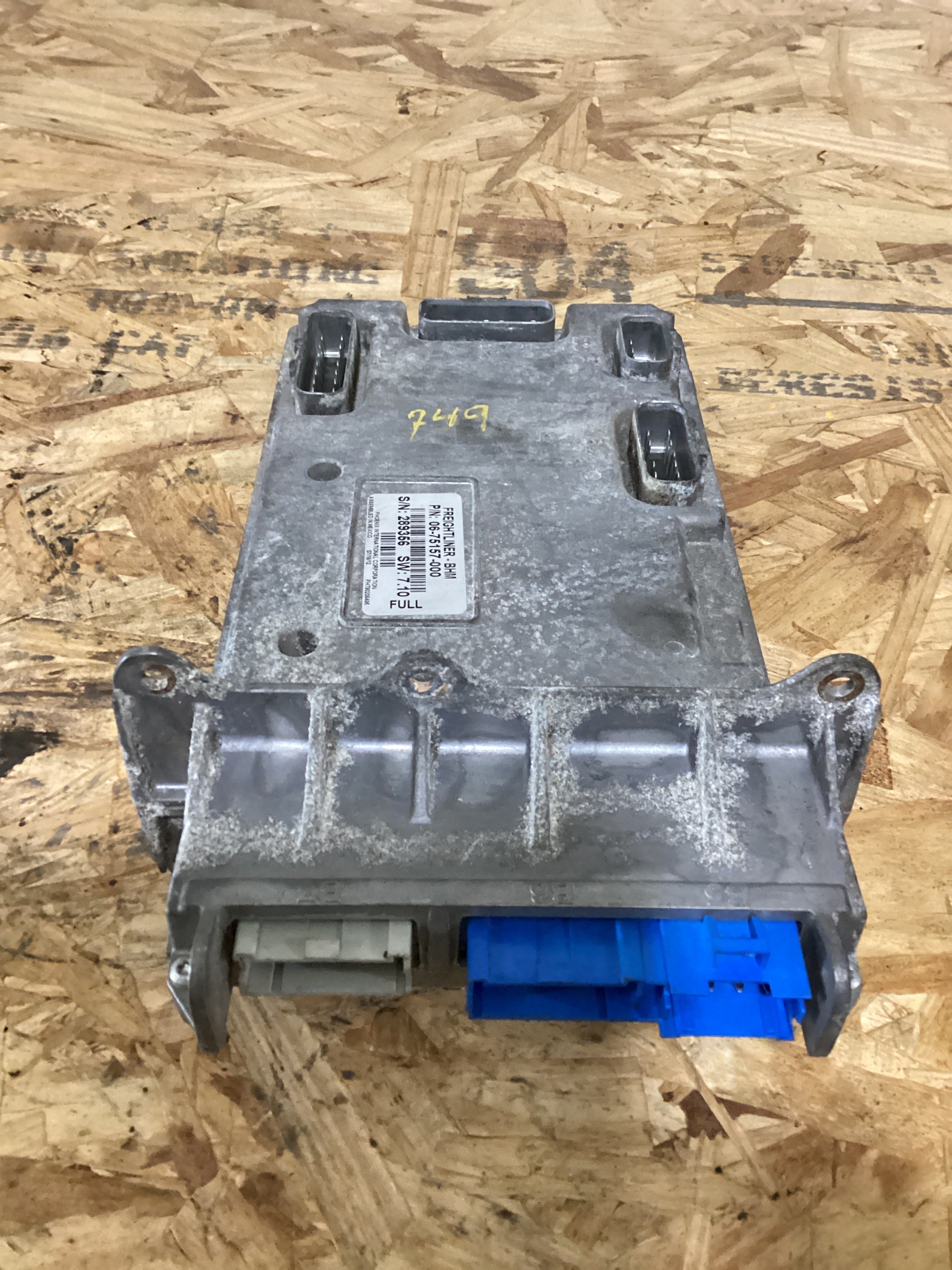 USED | CAB ECM CONTROL MODULE FREIGHTLINER M2 | SKU749