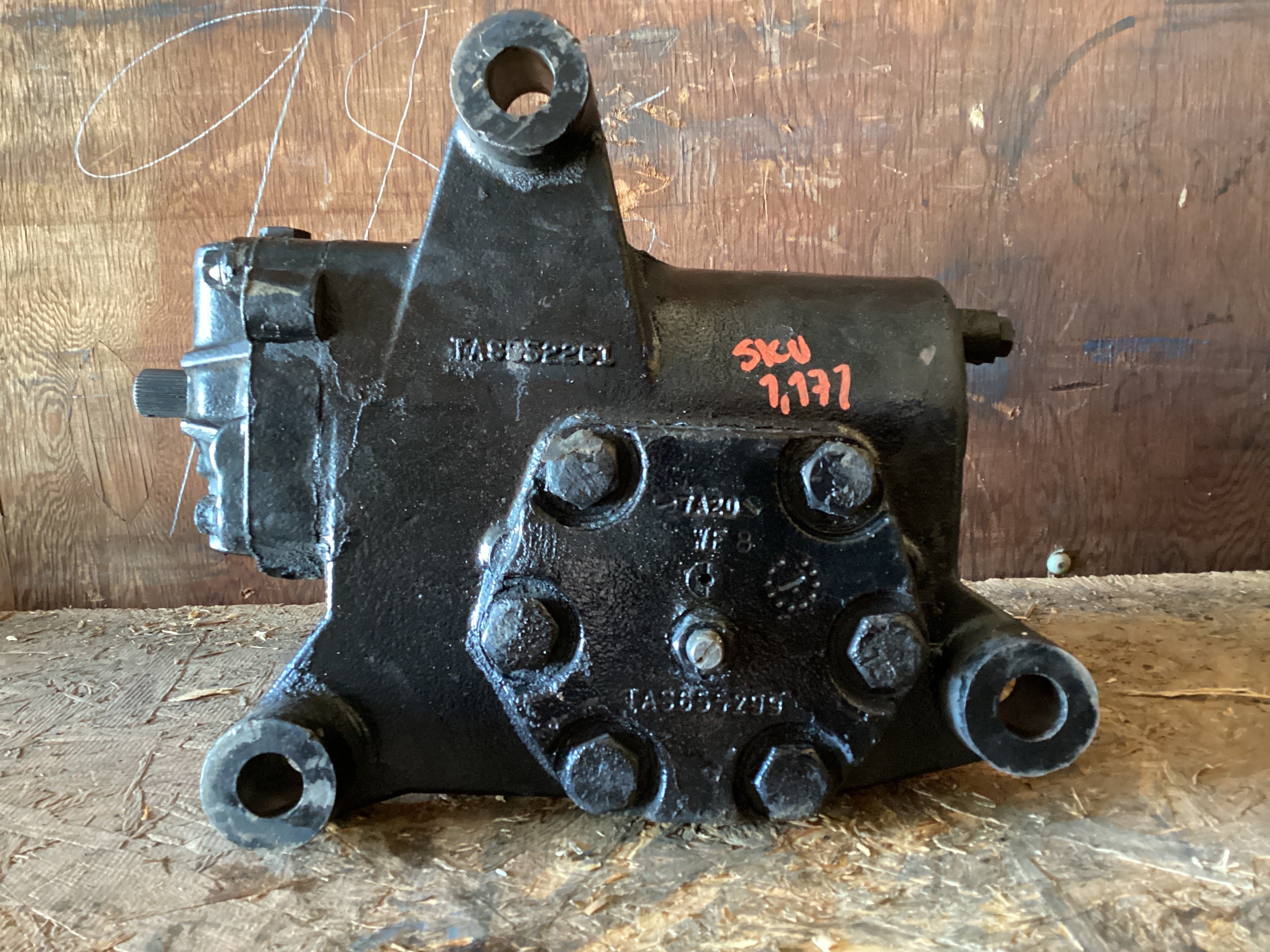 USED | POWER STEERING GEAR BOX KENWORTH | SKU1,171