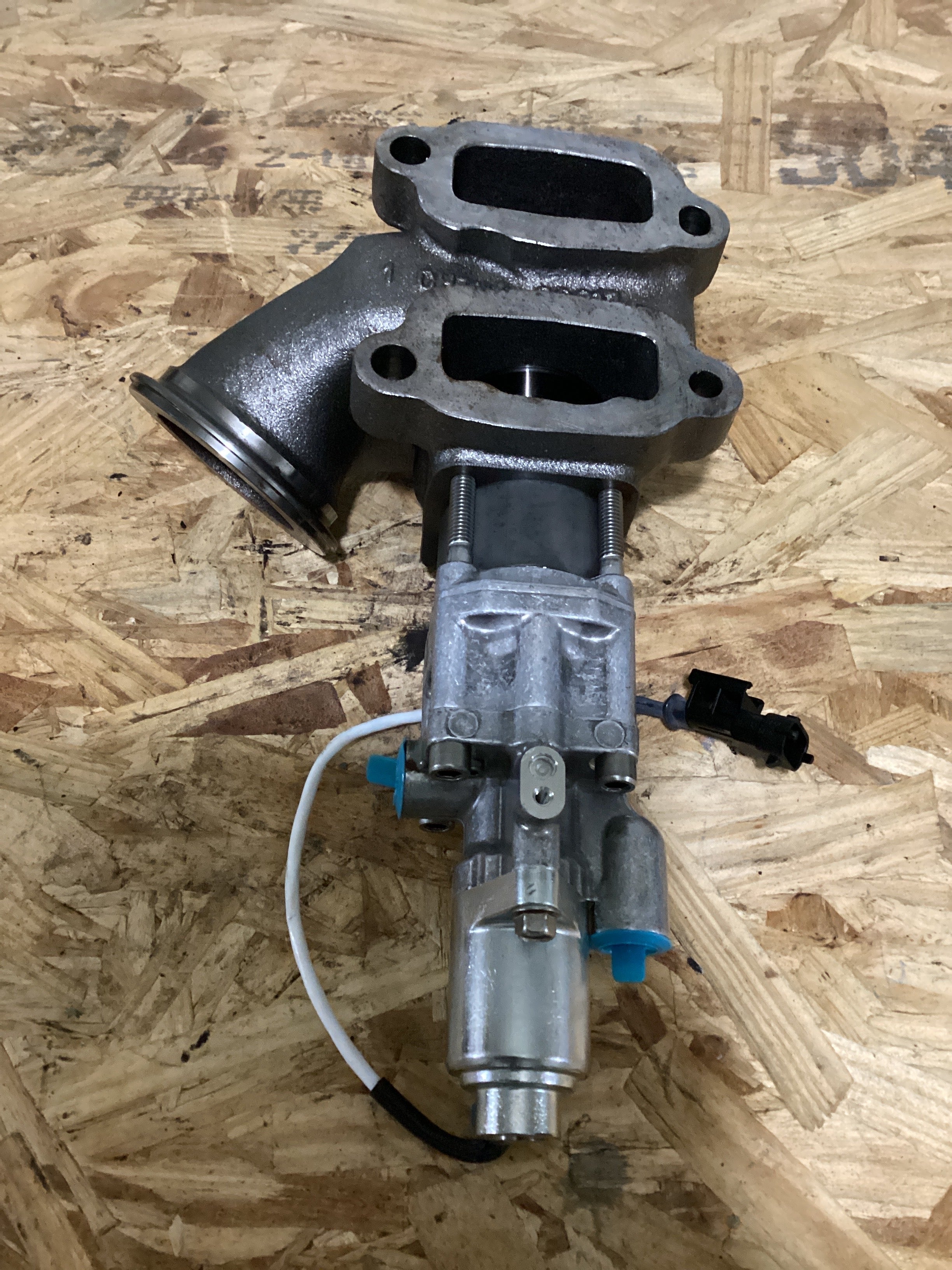 NEW | EGR VALVE ASSY MACK | SKU716