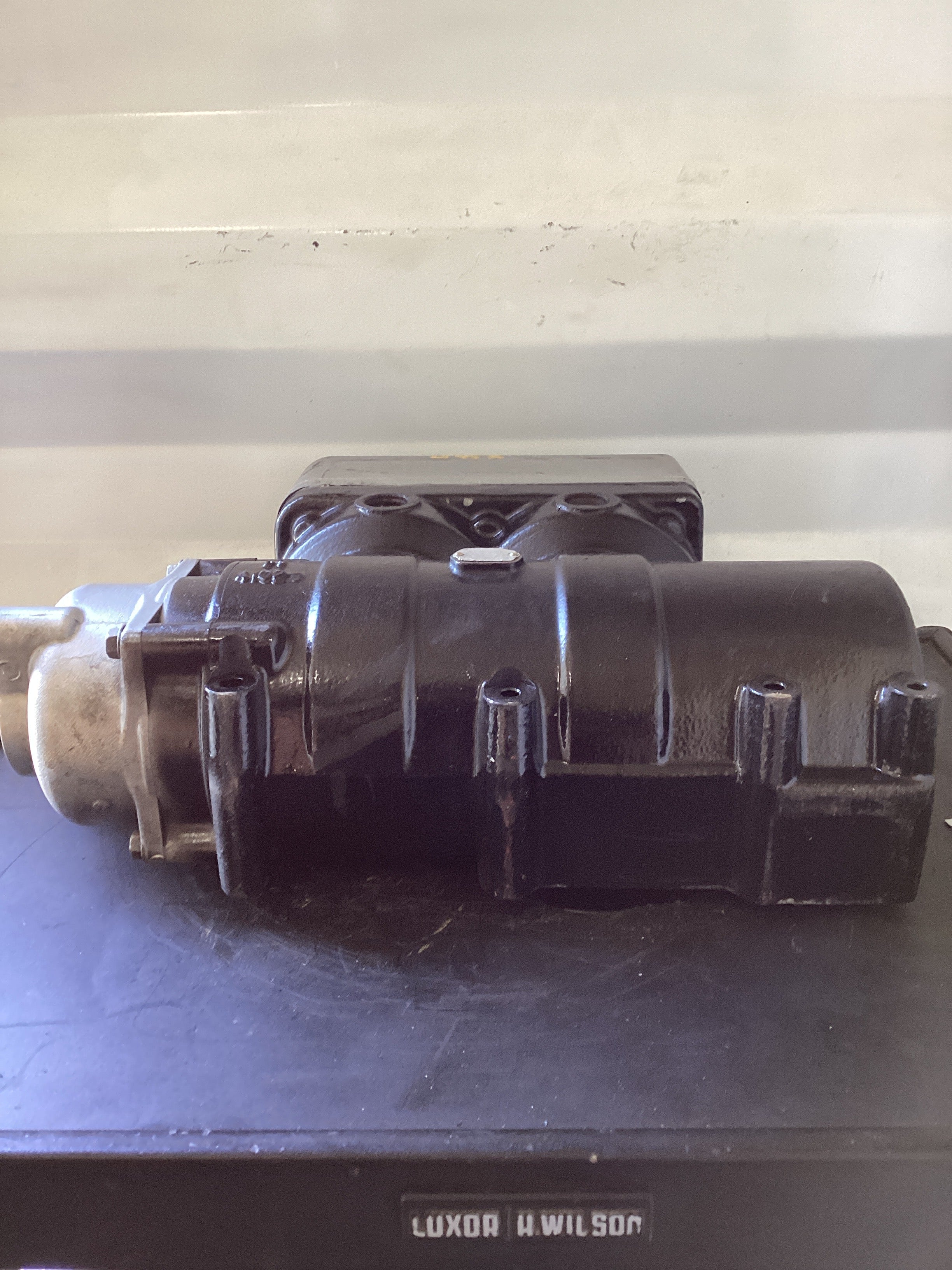 USED | AIR COMPRESSOR MAXXFORCE 13 | SKU483