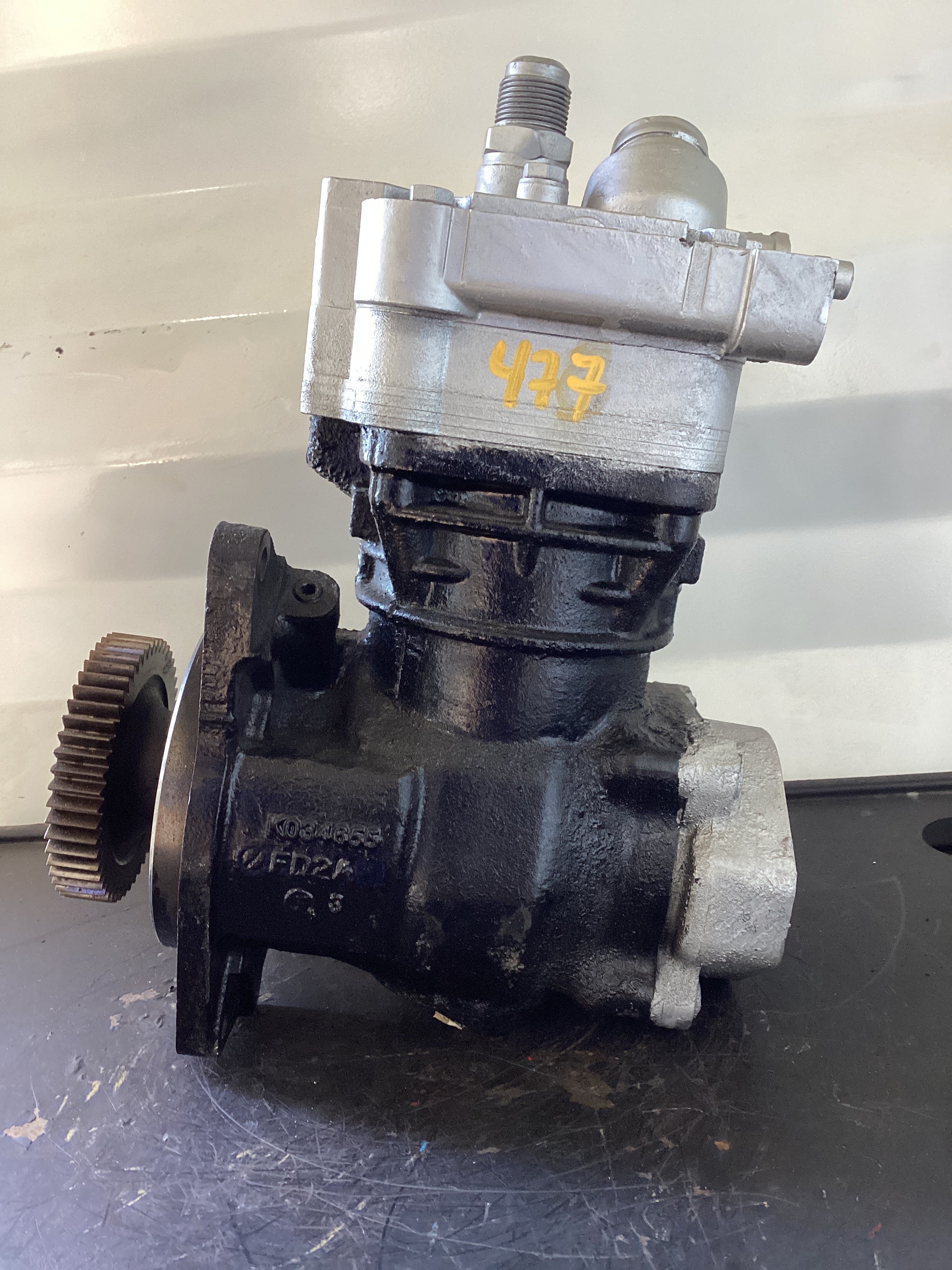 USED | AIR COMPRESSOR DETROIT DD13-DD15 | SKU477