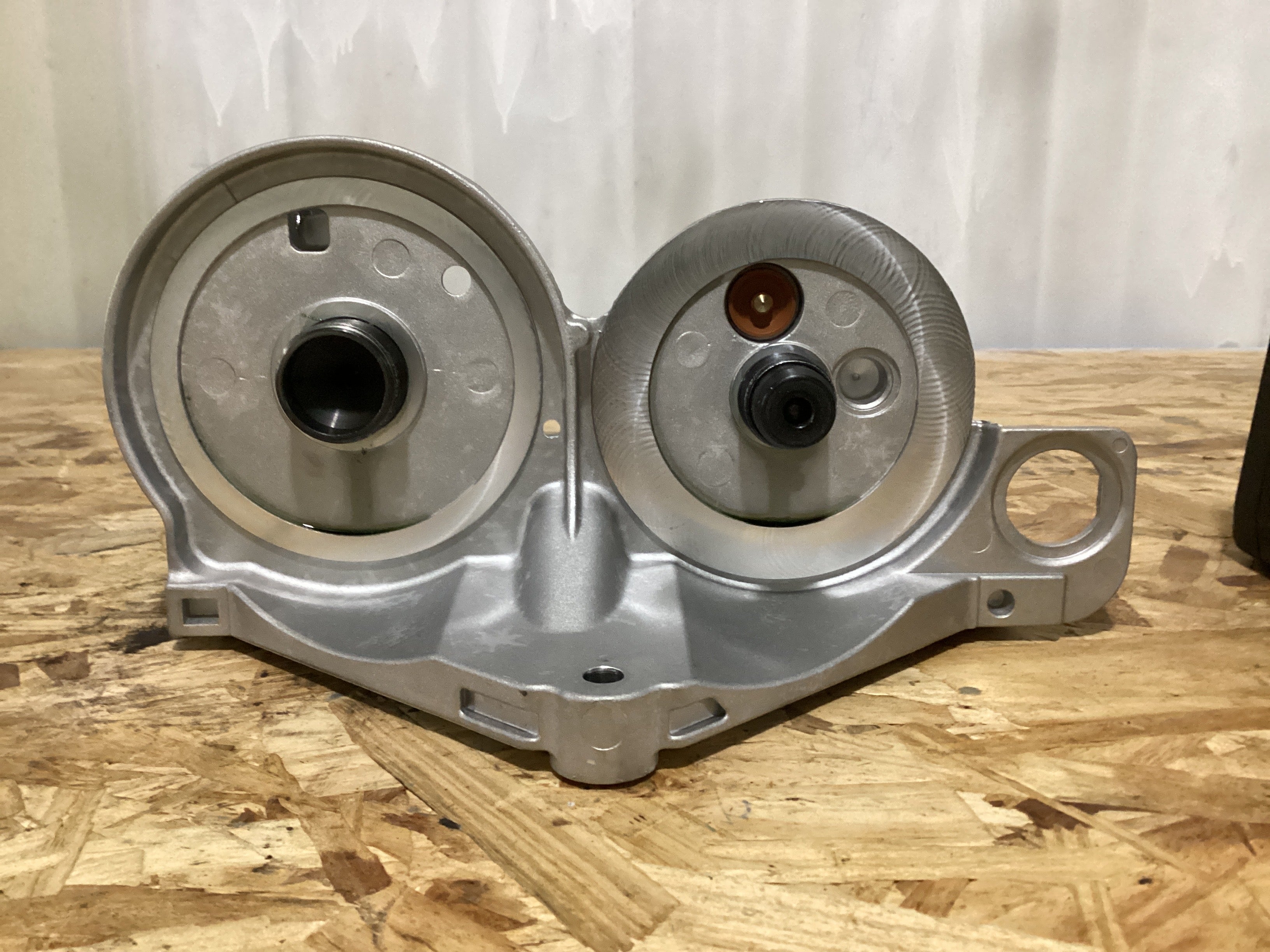 NEW | FUEL FILTER HOUSING VOLVO VNL | SKU717