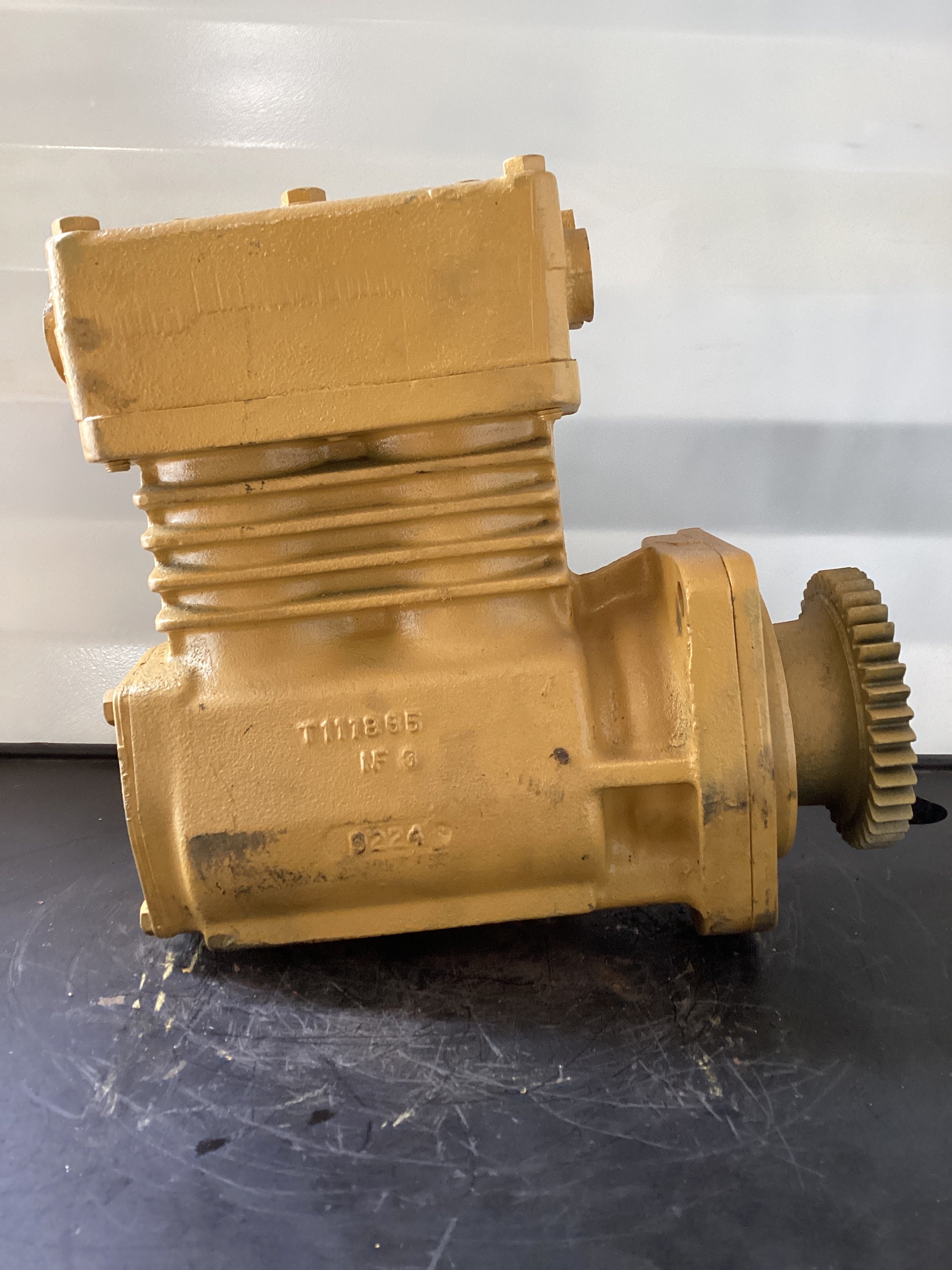 USED | AIR COMPRESSOR CATERILAR | SKU453