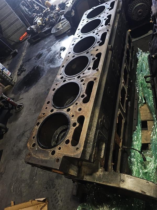 USED | ENGINE CYLINDER BLOCK CUMMINS N14 SELECT PLUS | SKU1,210