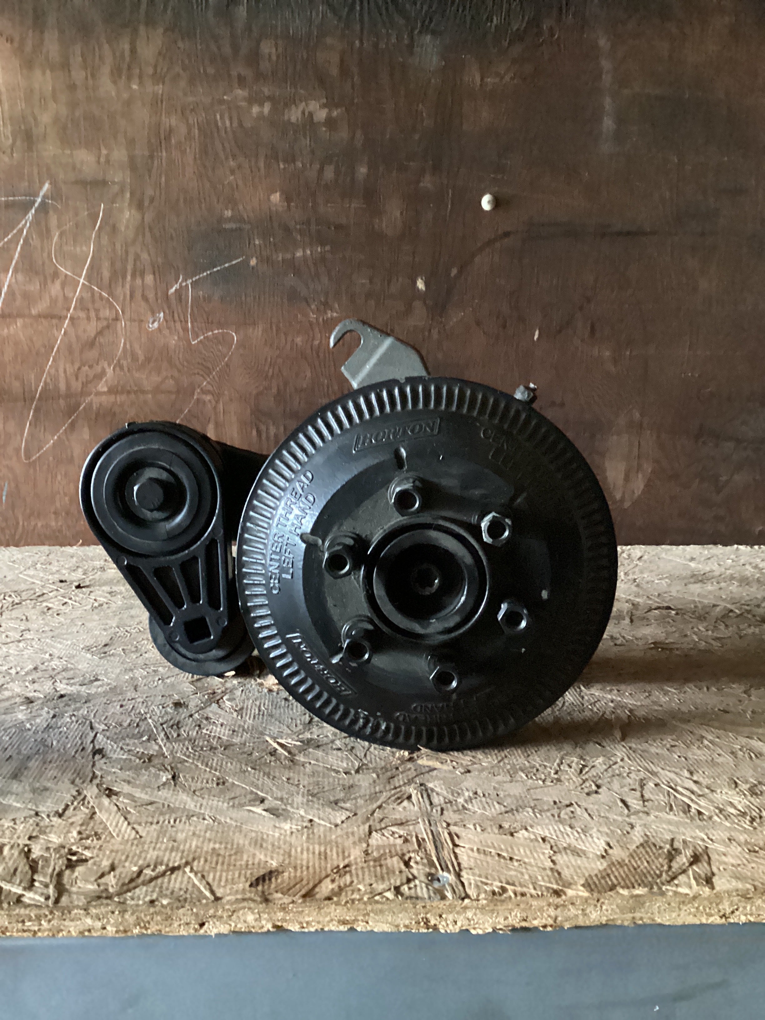 USED | ENGINE FAN CLUTCH WITH TENSIONER ASSY DETROIT 12.7 | SKU897