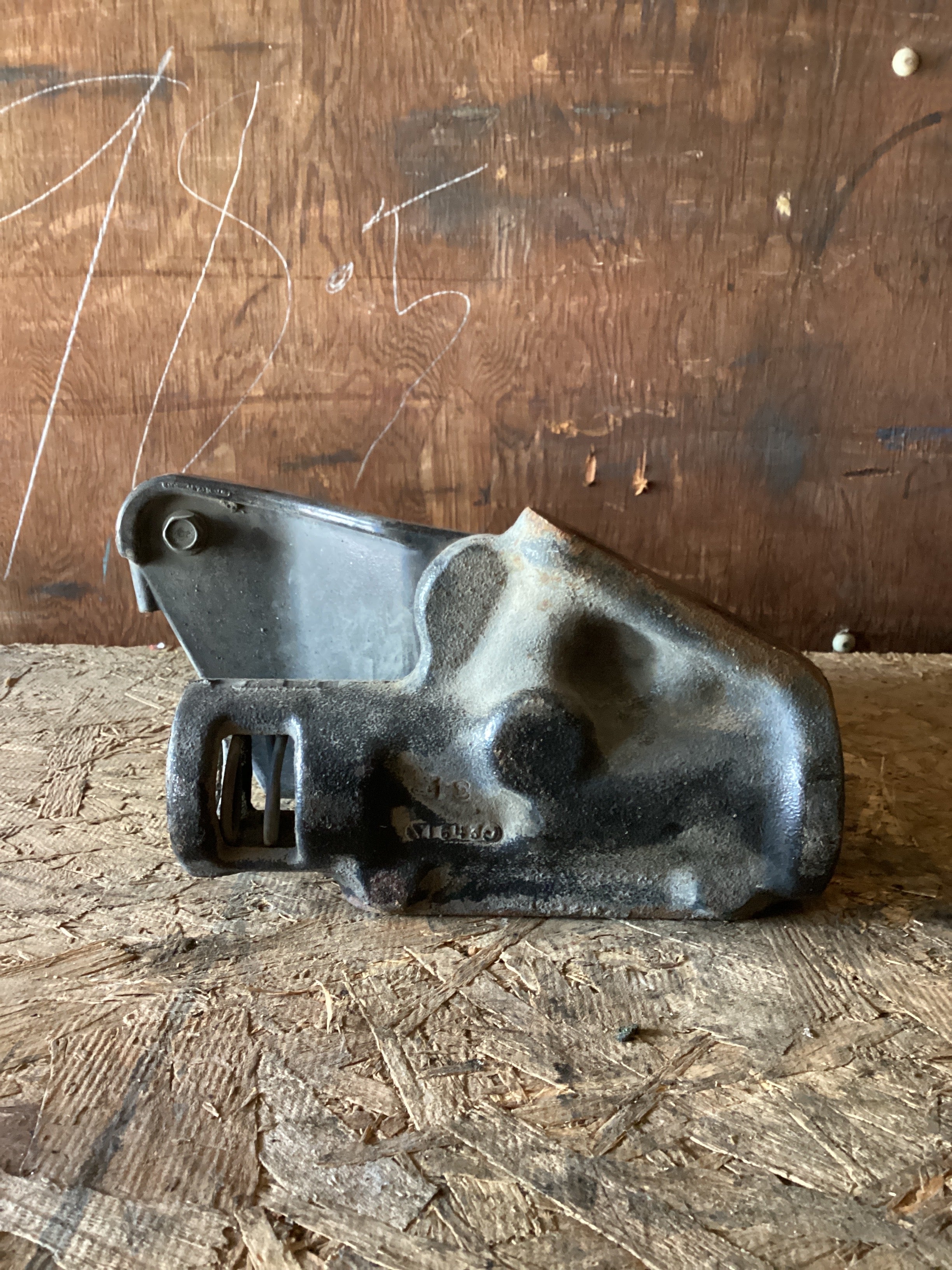 USED | TOW HOOK BRACKET LHS ASSY CASCADIA | SKU976