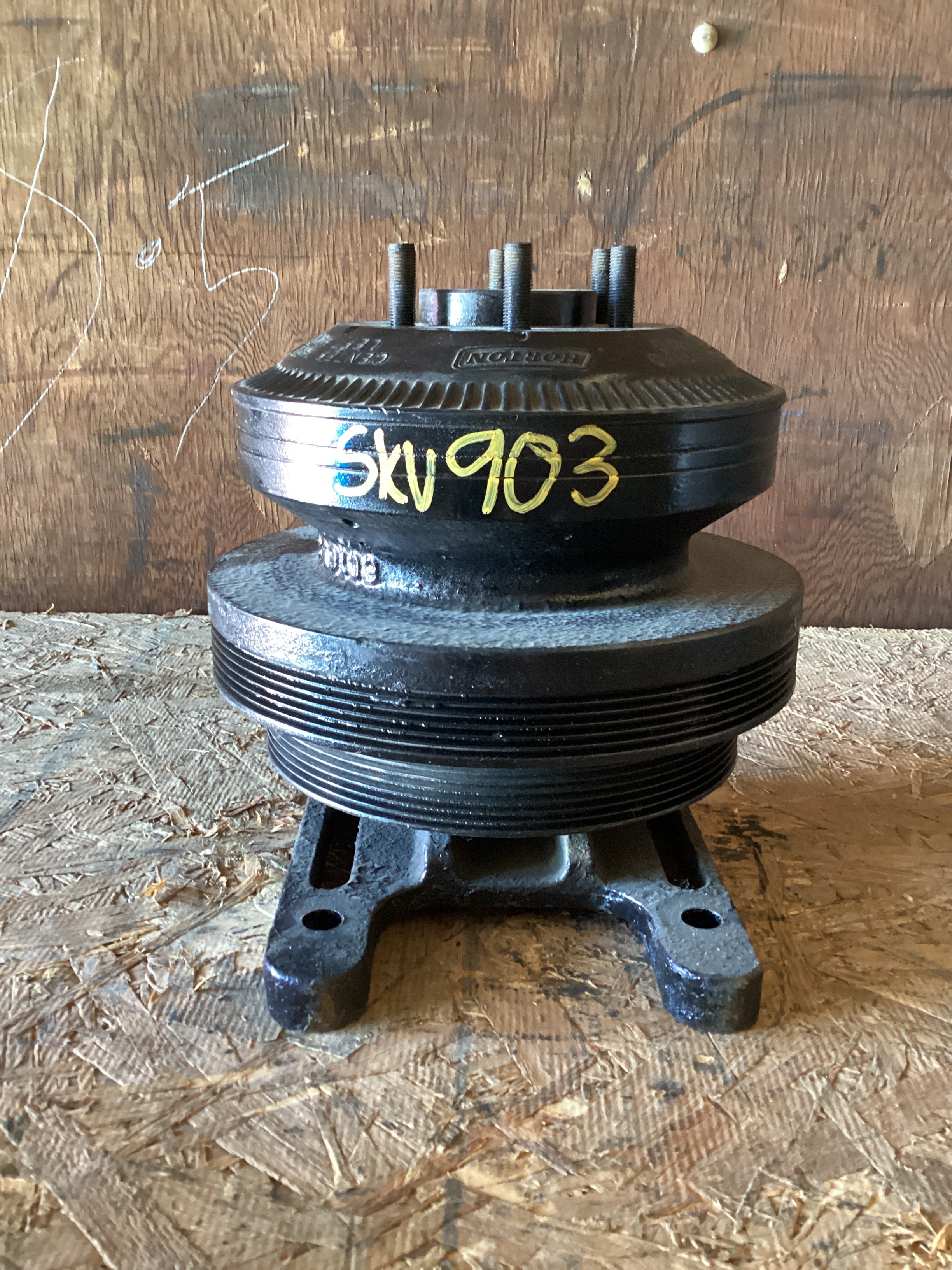 USED | ENGINE FAN CLUTCH ASSY | SKU903