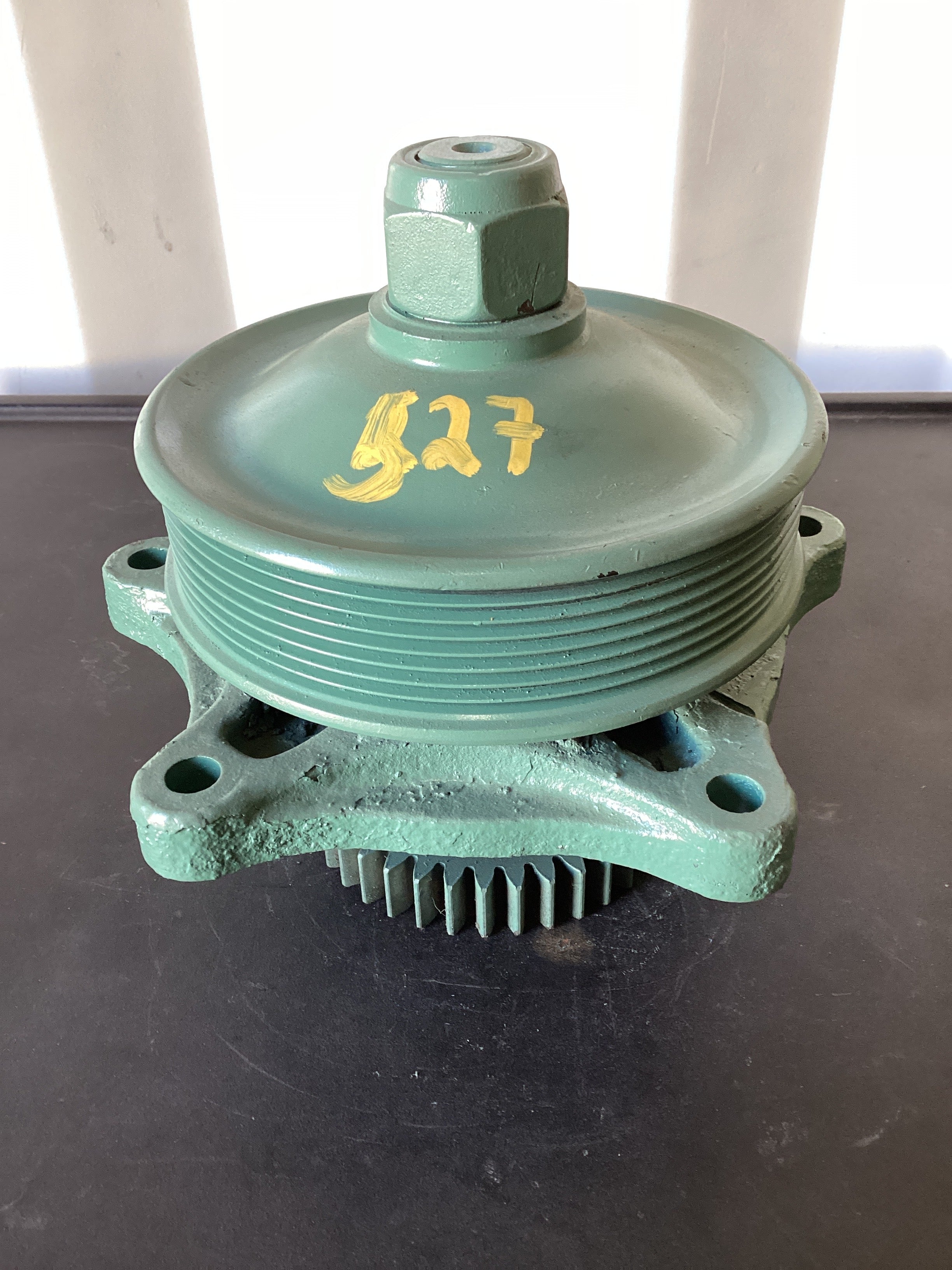 USED | ACCESSORY DRIVE PULLEY DETROIT 14L | SKU527