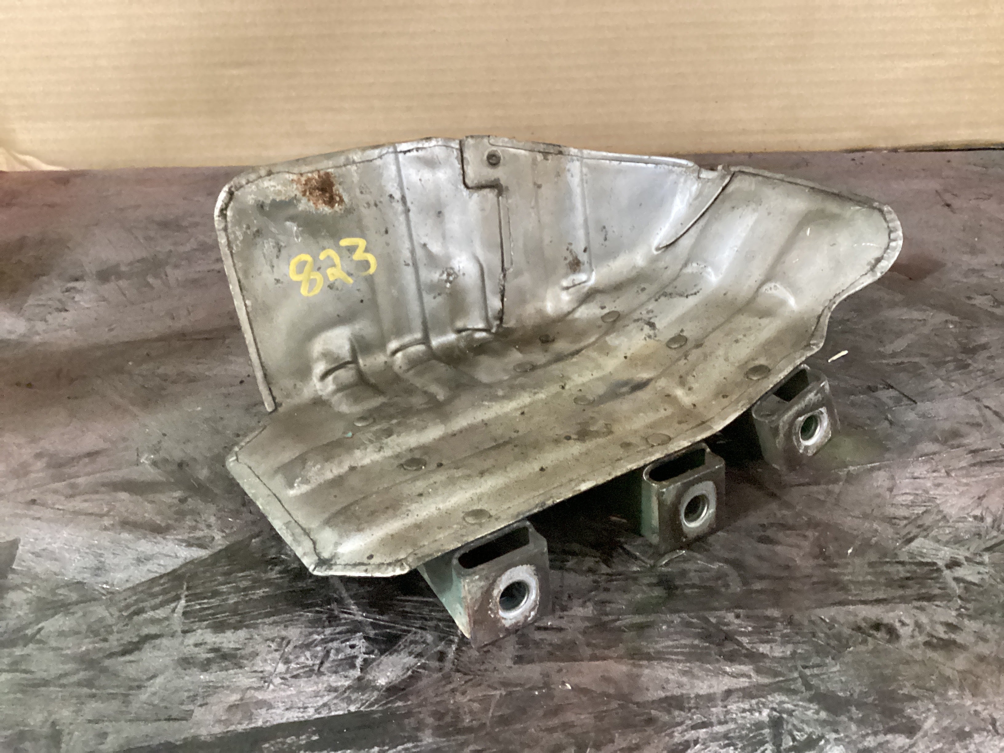 USED | EXHAUST MANIFOLD HEAT SHIELD VOLVO 2019 D13 | SKU823