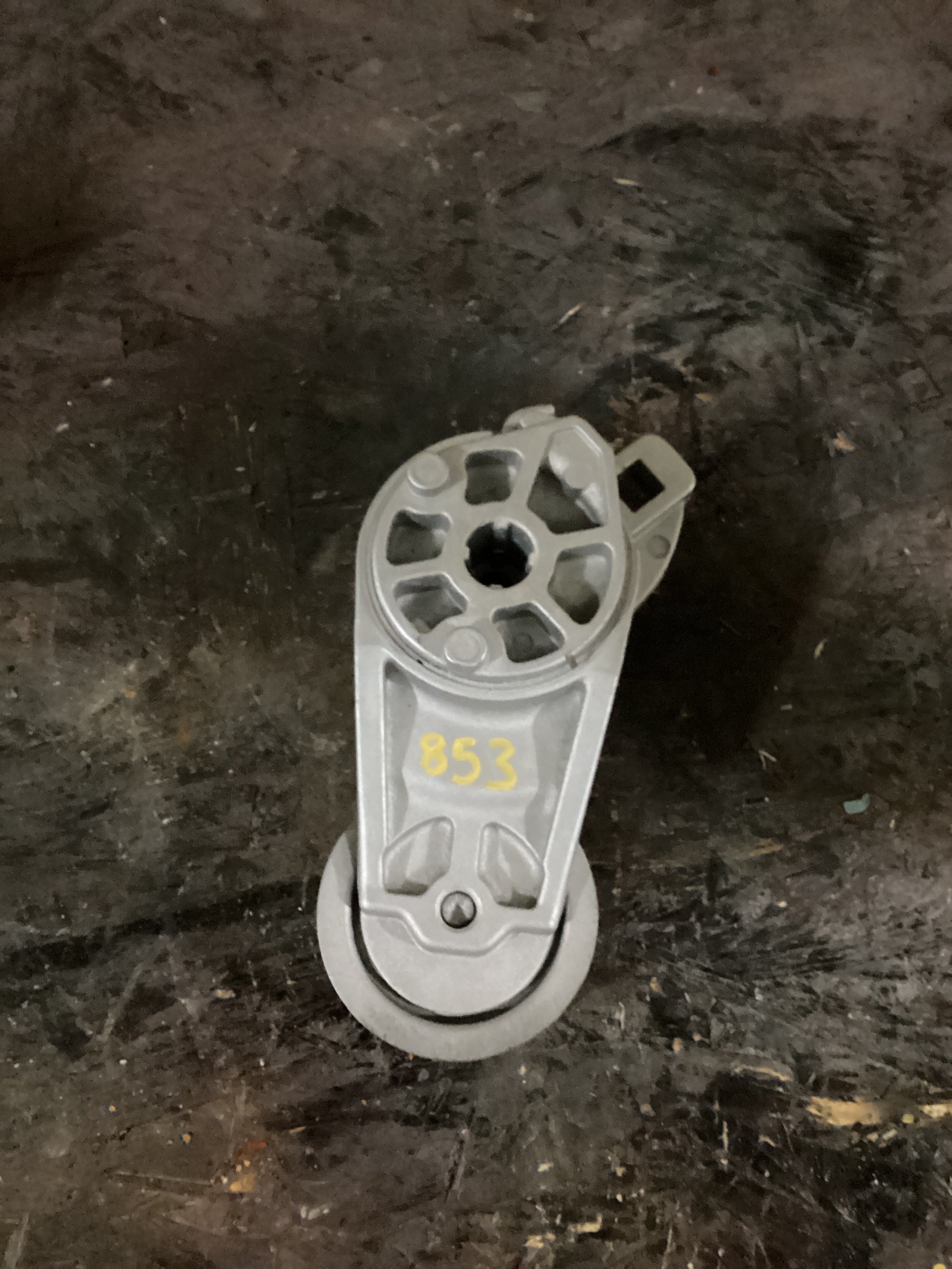 USED | ENGINE BELT TENSIONER VOLVO VNL D13 |SKU853