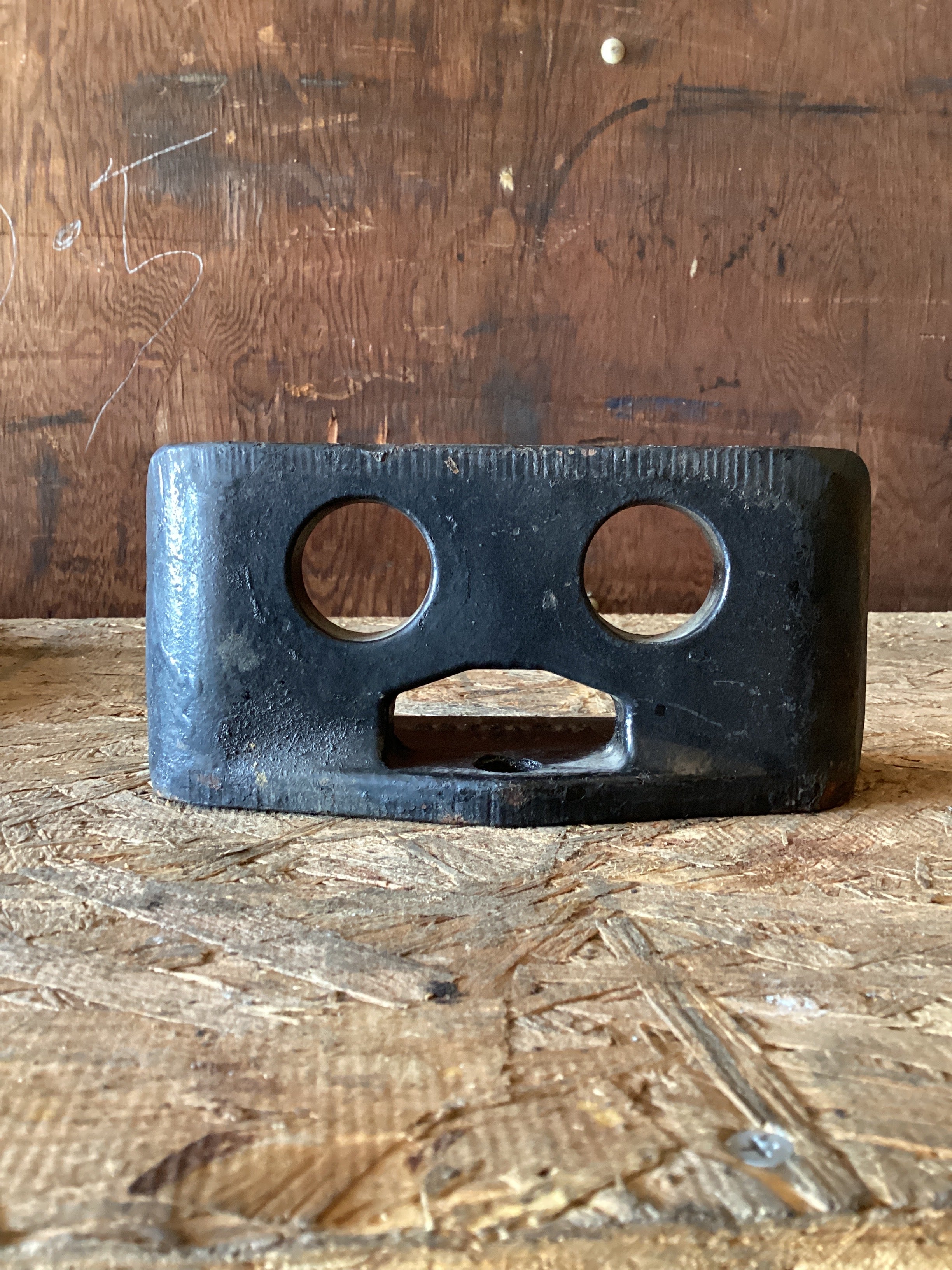 USED | REAR ENGINE SUPPORT LHS | SKU939