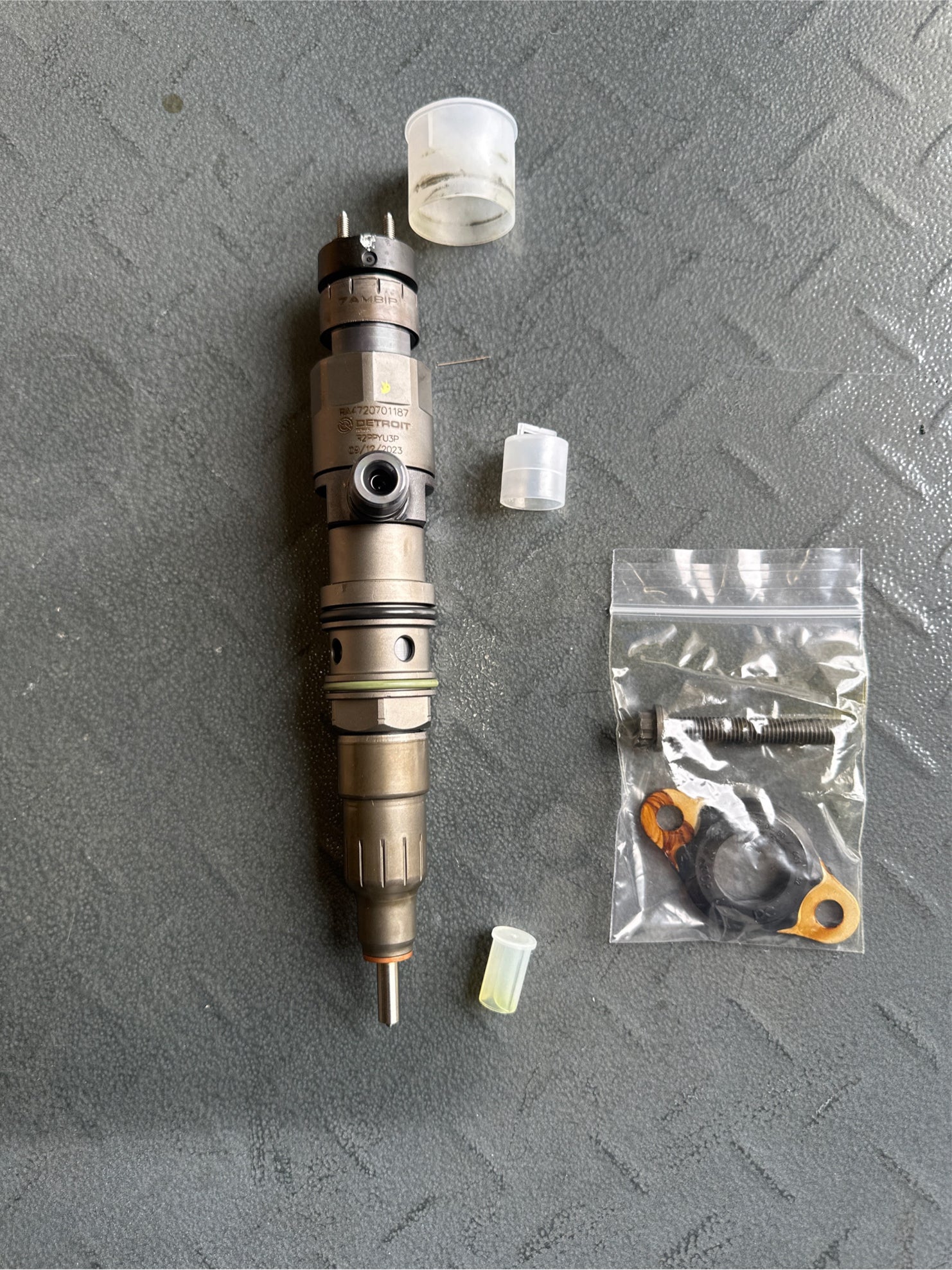 NEW | FUEL INJECTOR DETROIT DD15 | SKU321 SKU339