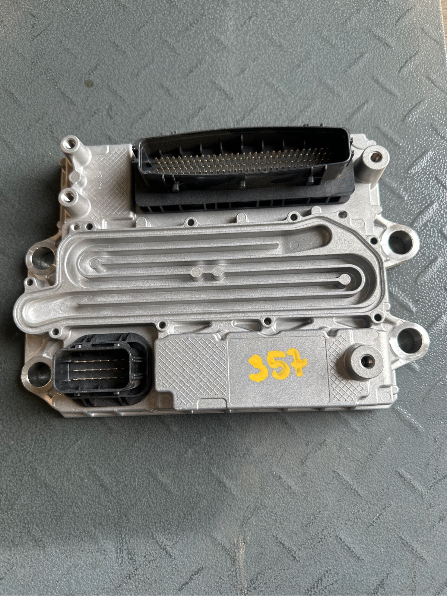 NEW | ACM 2.1 (CASCADIA DD15 ) | SKU357