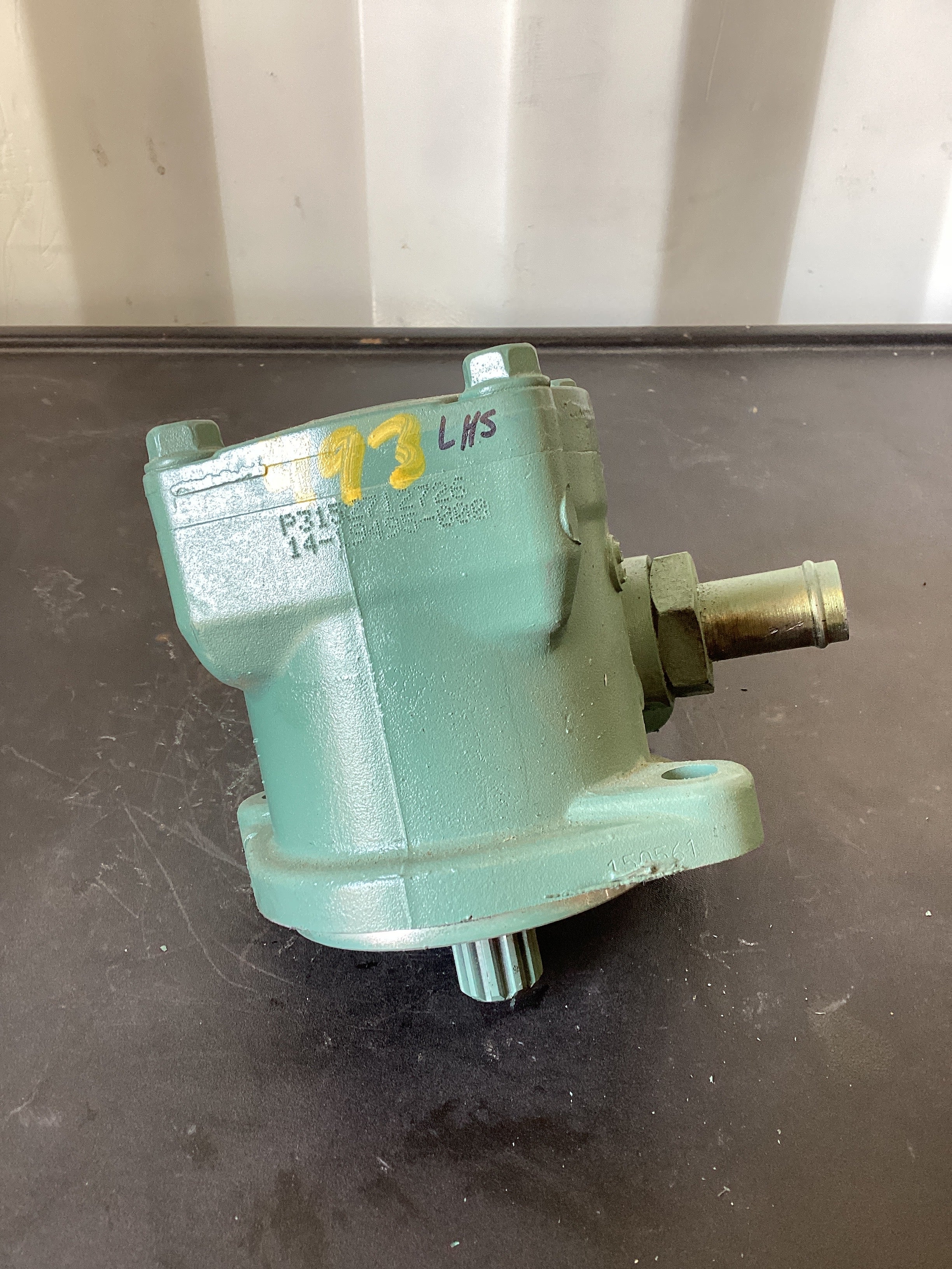 USED | POWER STEERING PUMP LHS | SKU493