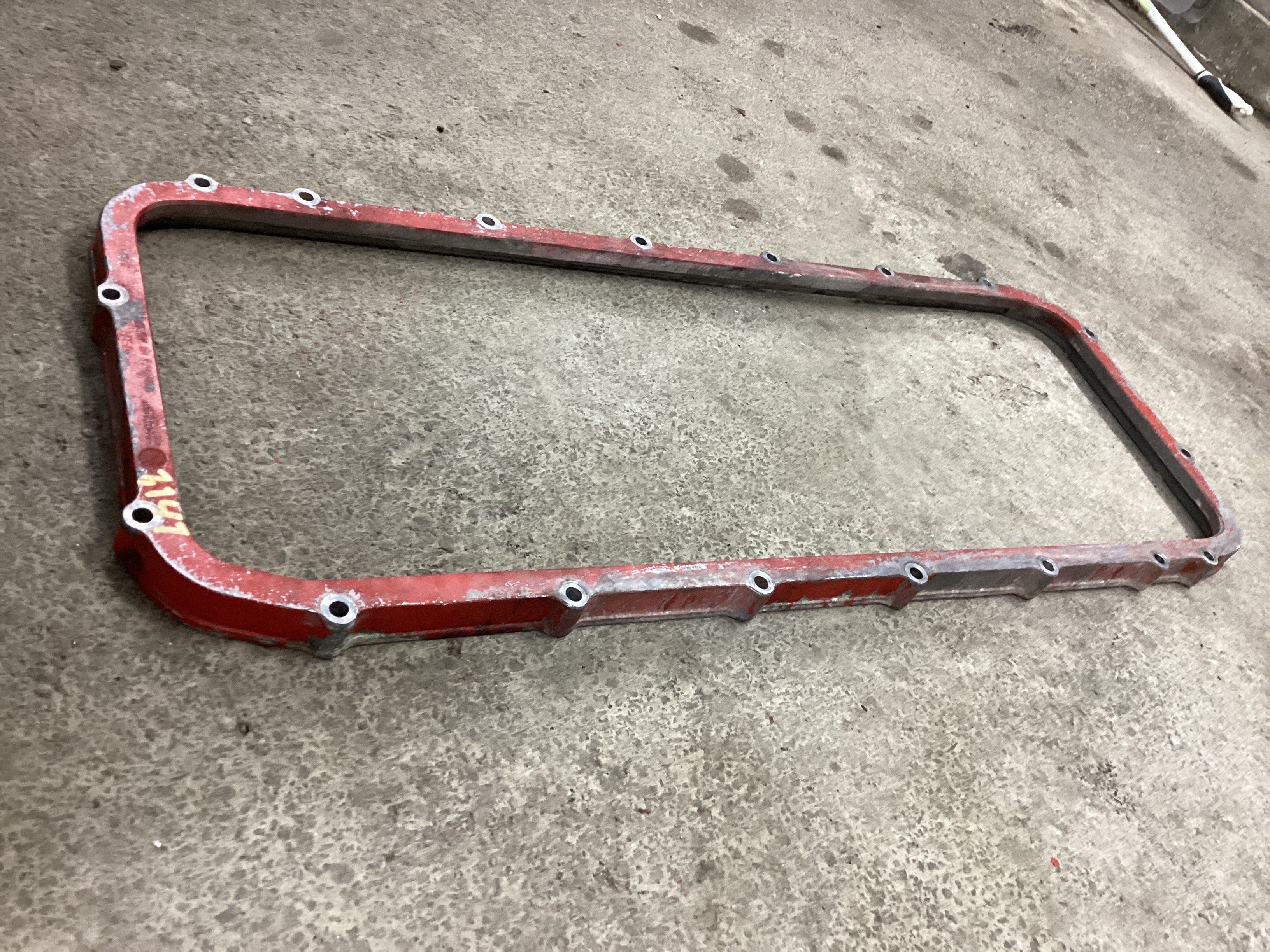 USED | ENGINE OIL PAN ADAPTER CUMMINS ISB 2012 | SKU1,141