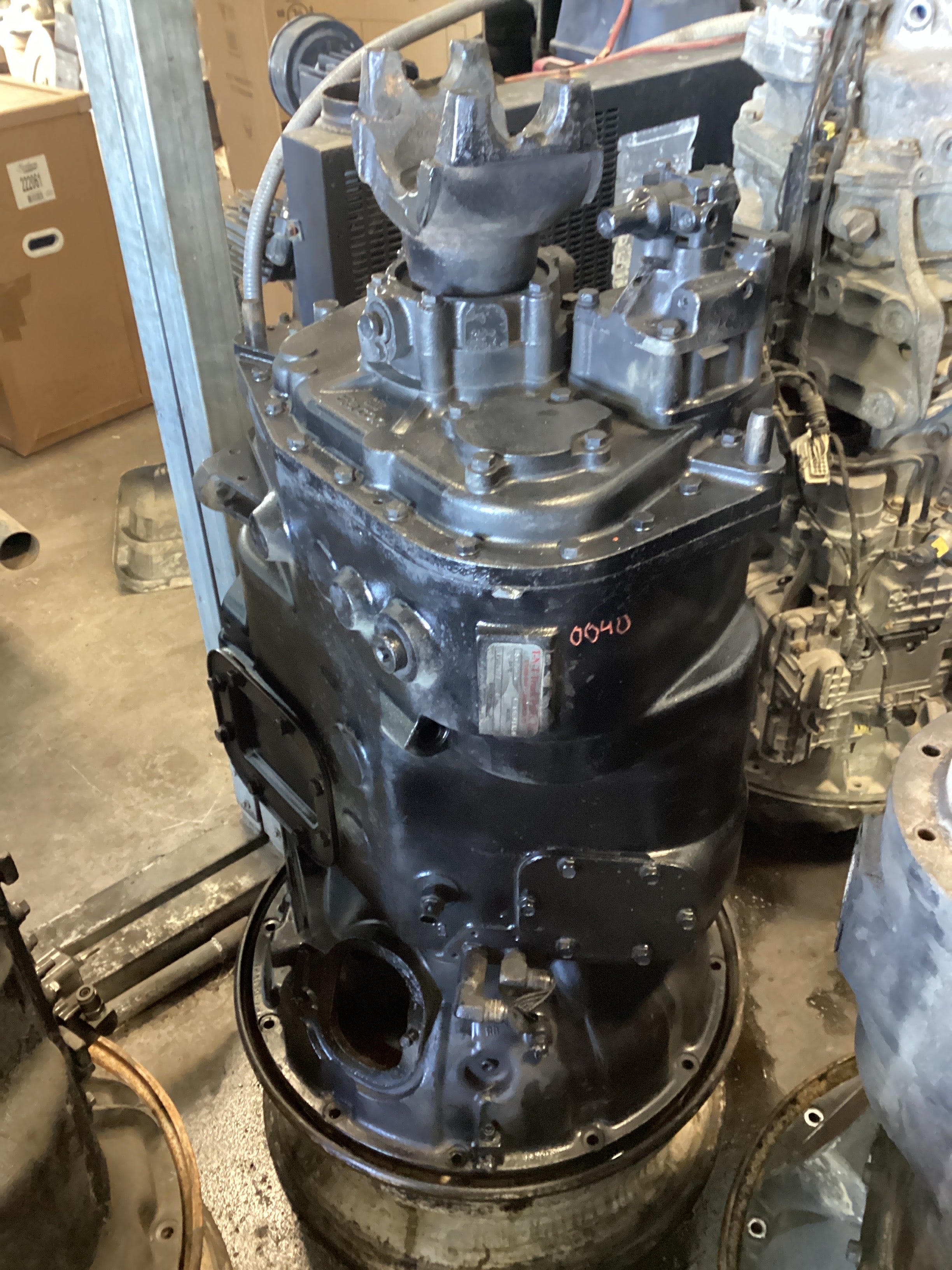 USED | EATON TRANSMISSION 10 SPEED ULTRA SHIFT PLUS FO-16E310C-LAS | SKU0040