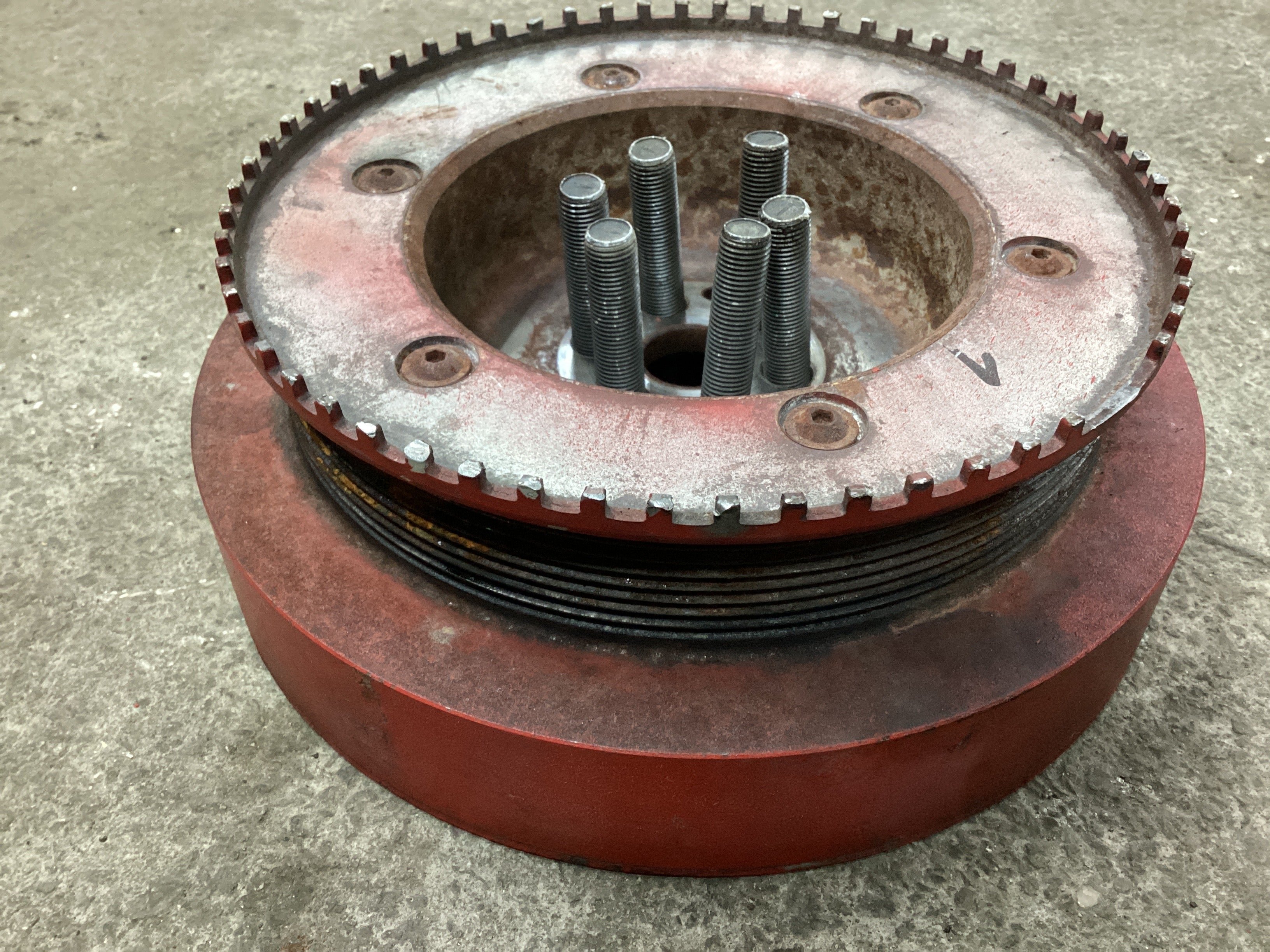 USED | ENGINE HARMONIC BALANCER VIBRATION DAMPER CUMMINS ISB 2012 | SKU1,144