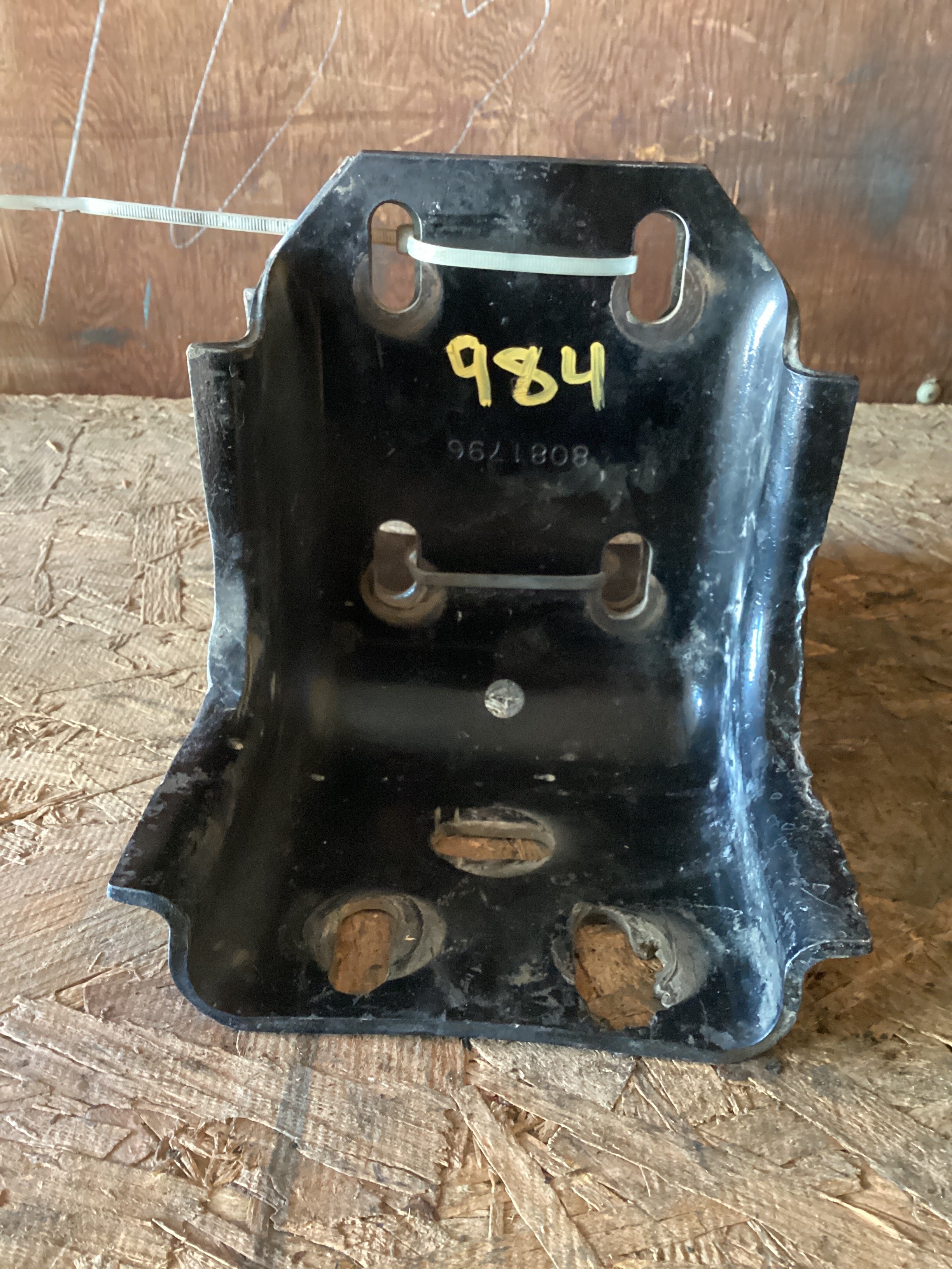 USED | FRONT BUMPER BRACKET LHS AND RHS VOLVO | SKU984