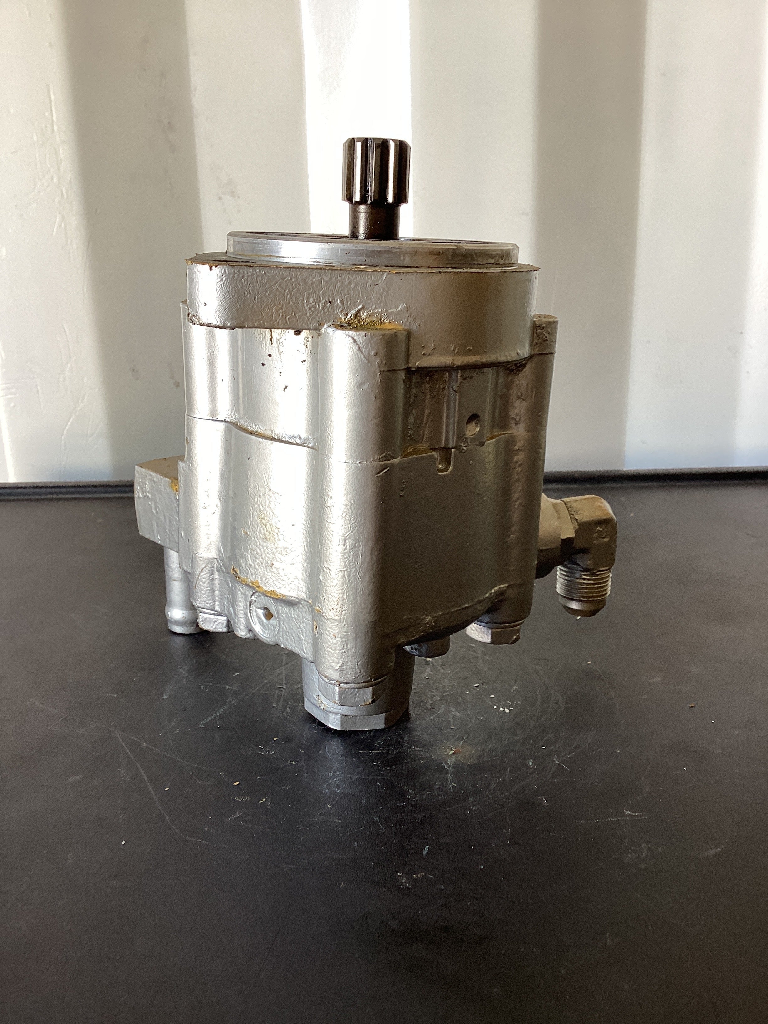 USED | POWER STEERING PUMP | SKU521