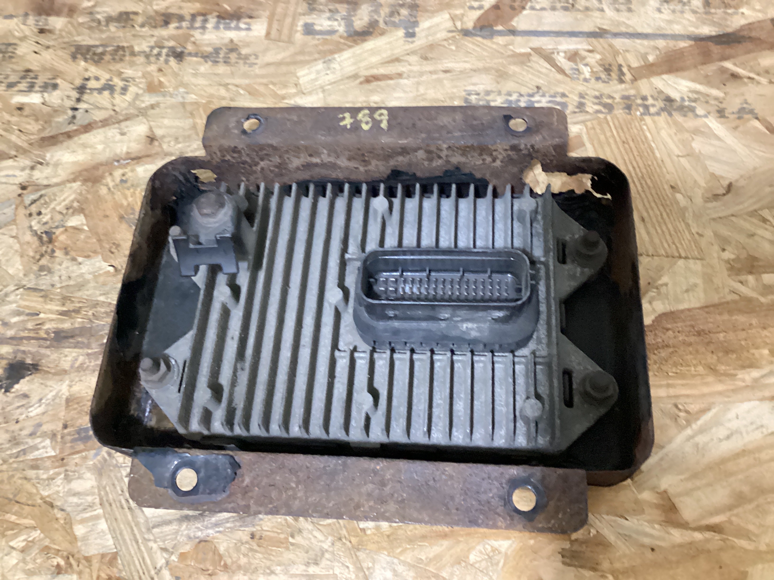 USED | ACM CONTROL MODULE VOLVO VNL | SKU789