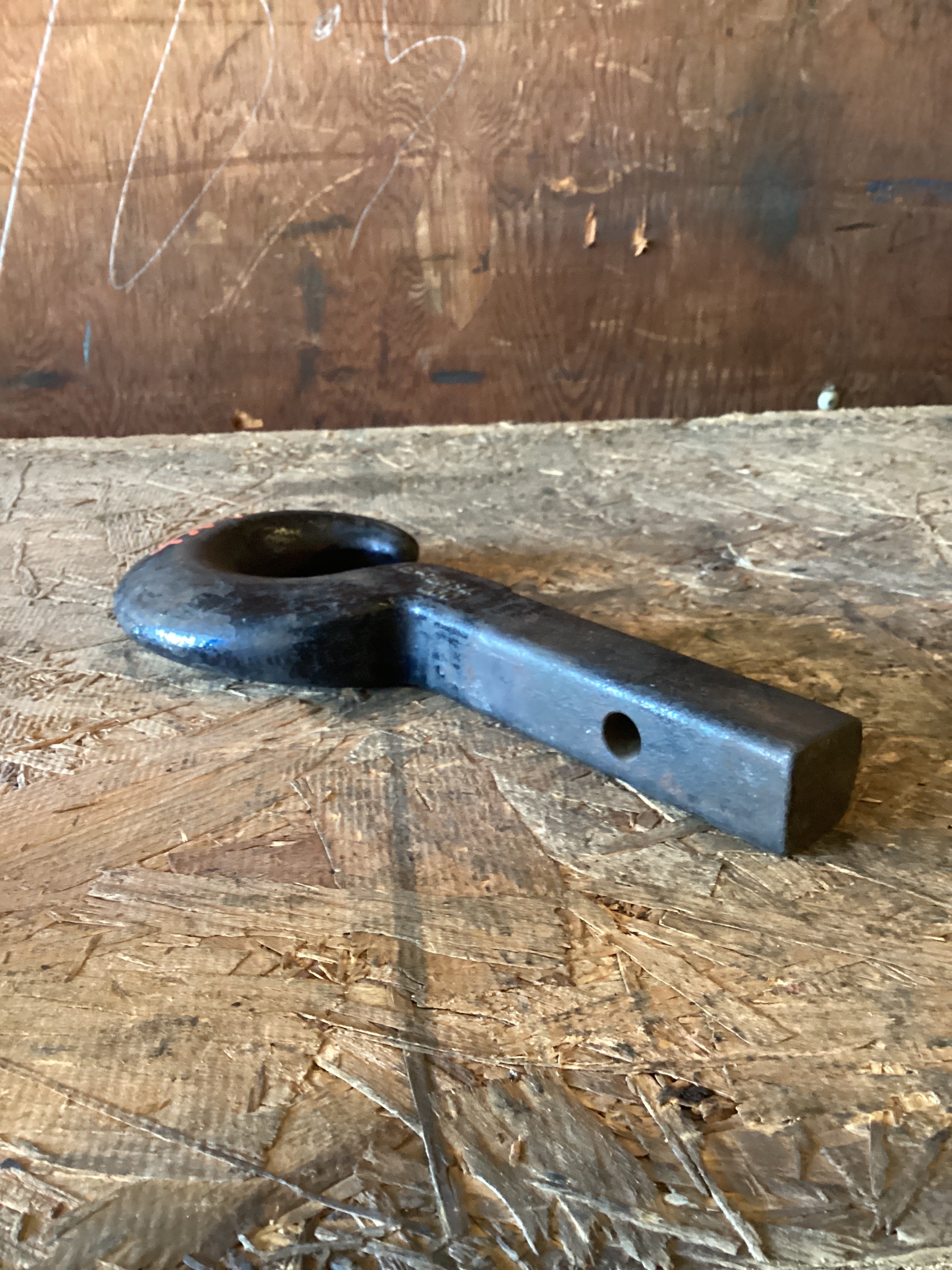 USED | FRONT TOW HOOK BRACKET FREIGHTLINER | SKU1,066