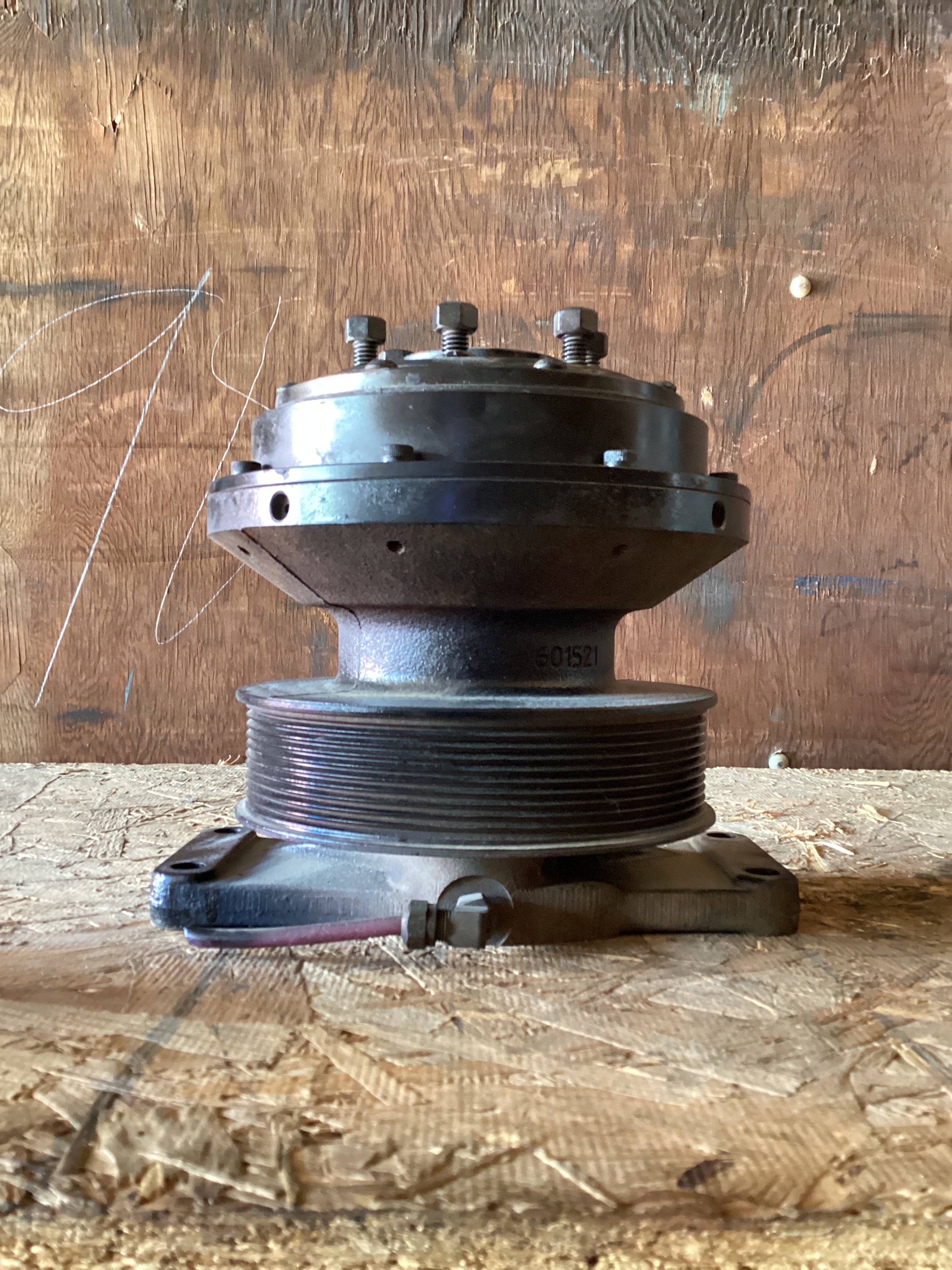 USED | ENGINE FAN CLUTCH ASSY DETROIT DD13 | SKU905