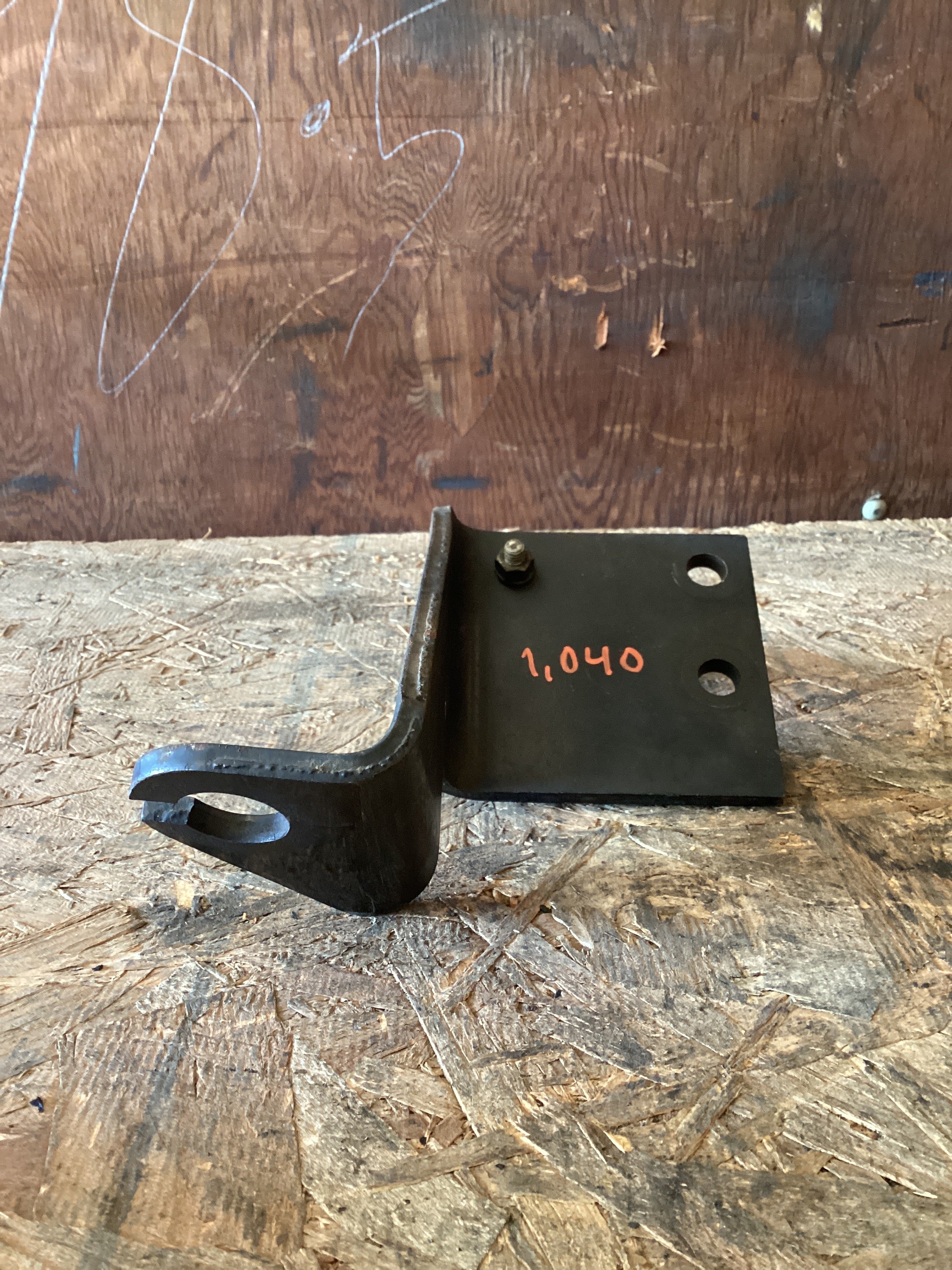 USED | TRUCK SUSPENSION BRACKET | SKU1,040