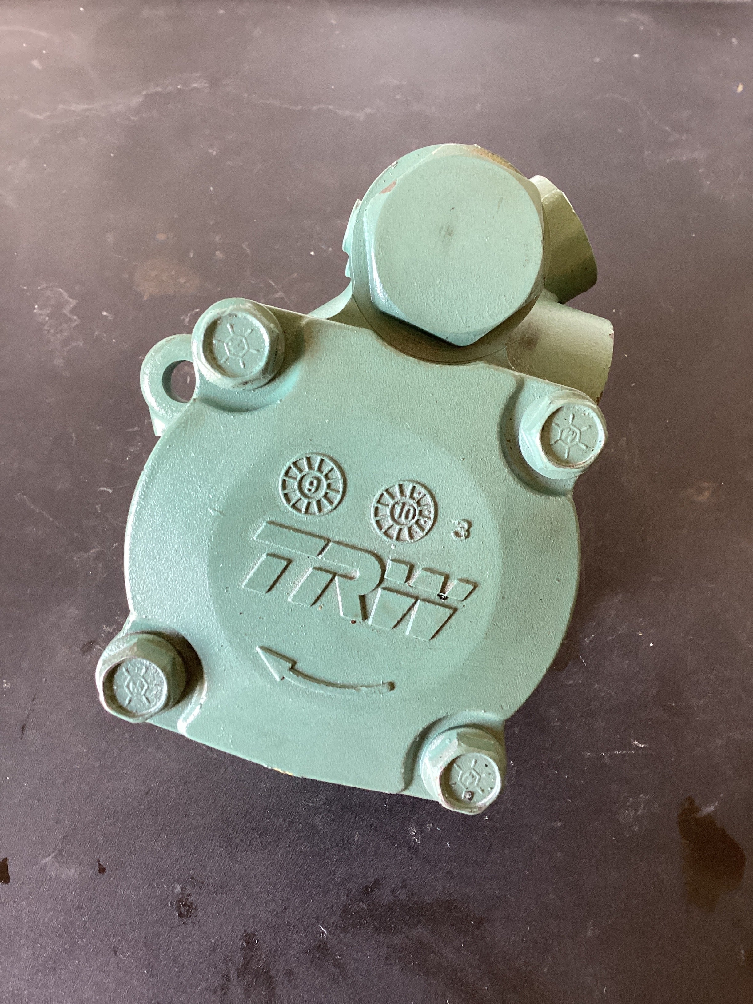 USED | POWER STEERING PUMP LHS | SKU497