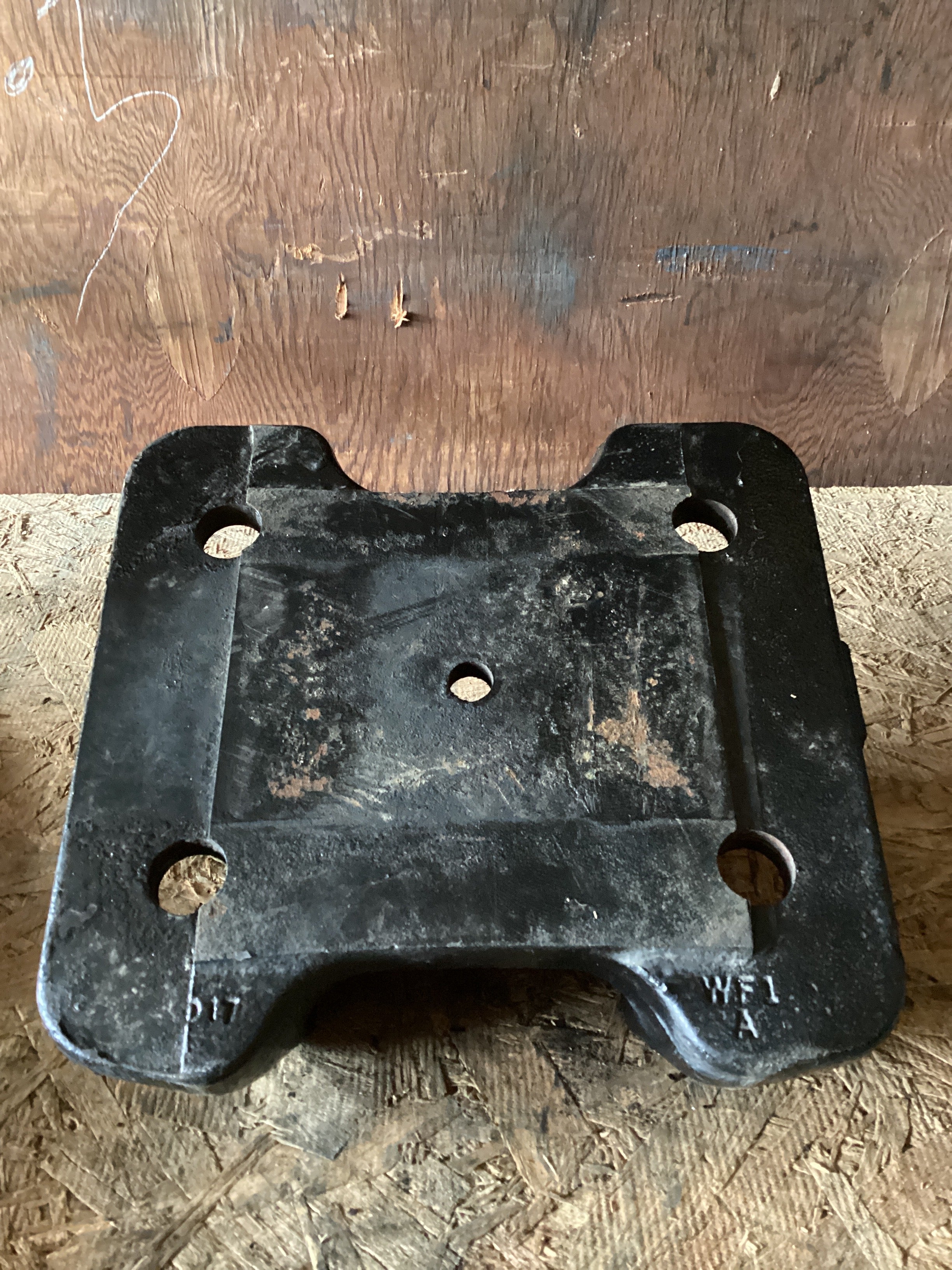 USED | SUPPORT | SKU955