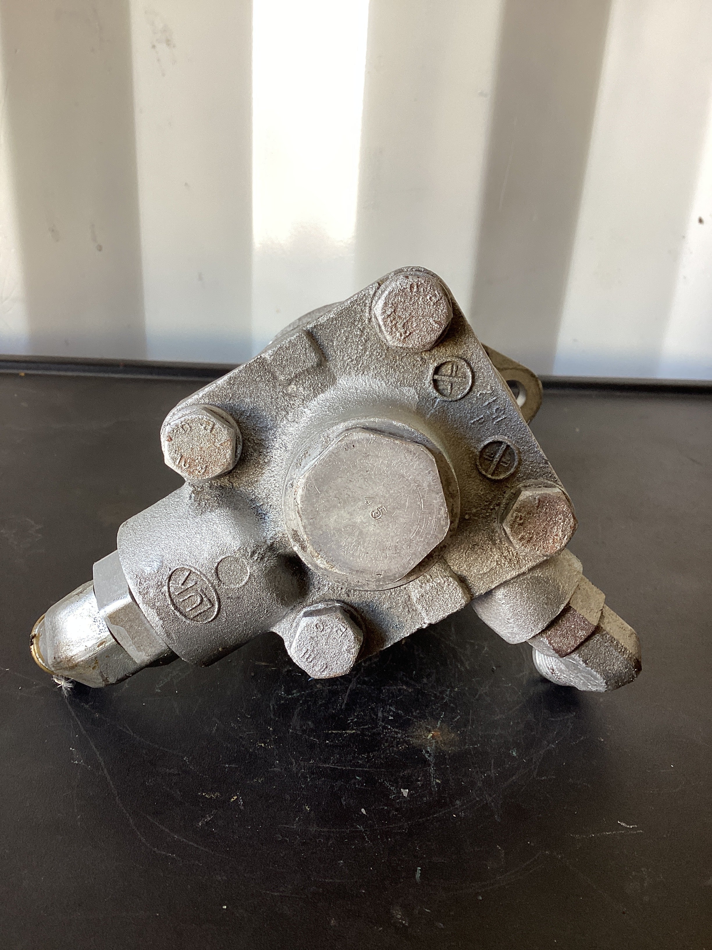 USED | POWER STEERING PUMP | SKU500