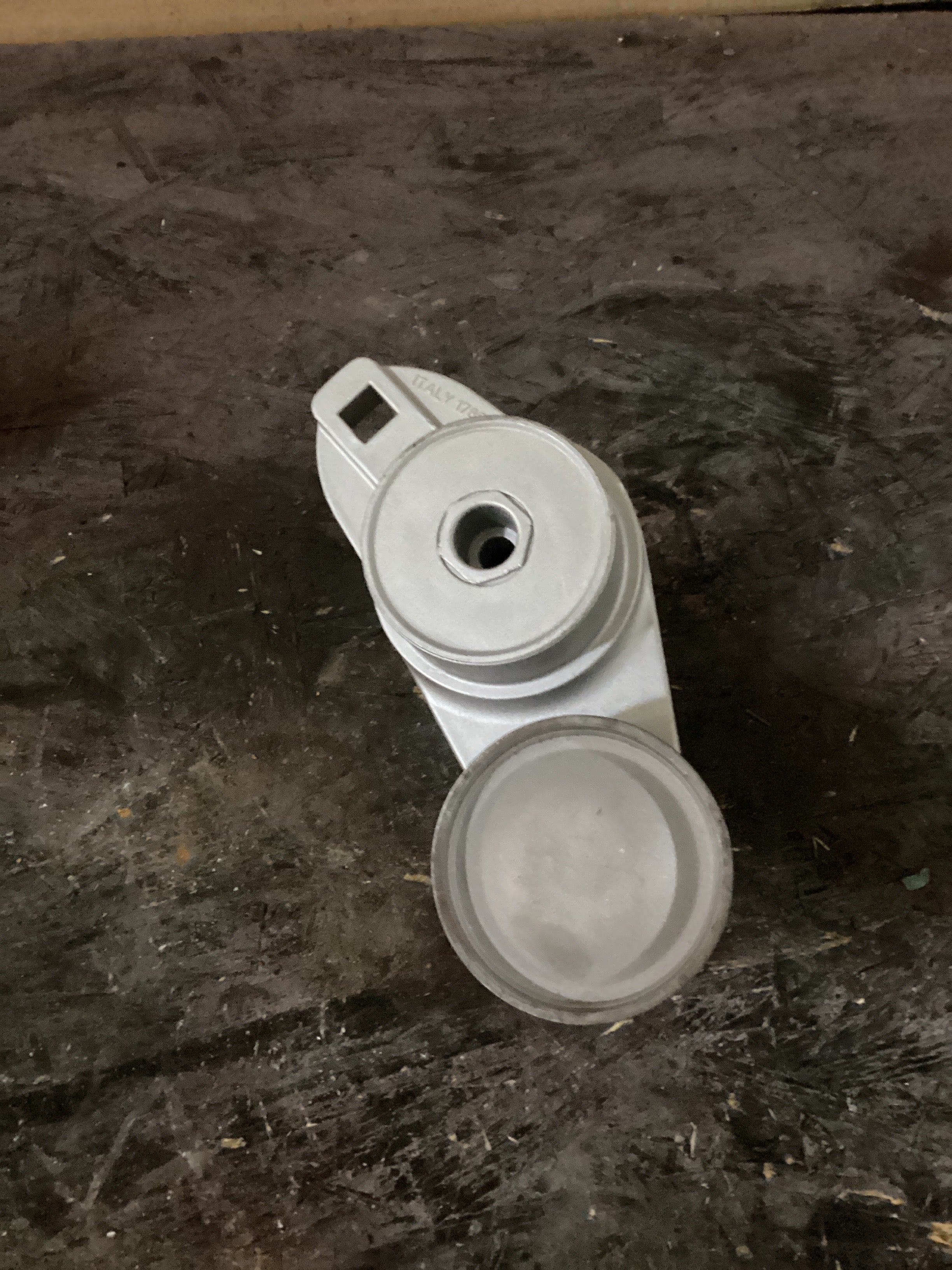 USED | ENGINE BELT TENSIONER VOLVO D13 | SKU852