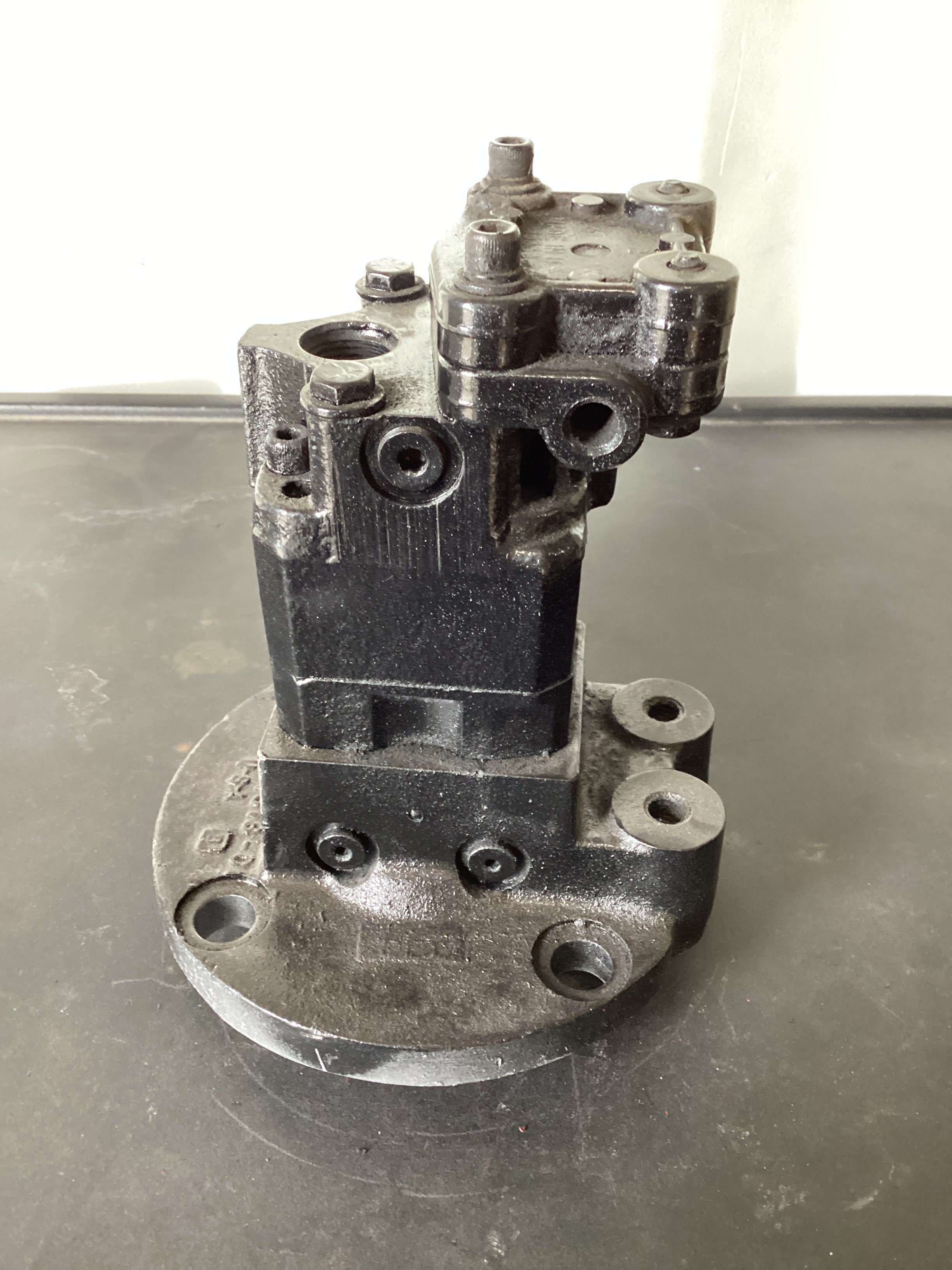 USED | FUEL PUMP CUMMINS N14 | SKU541