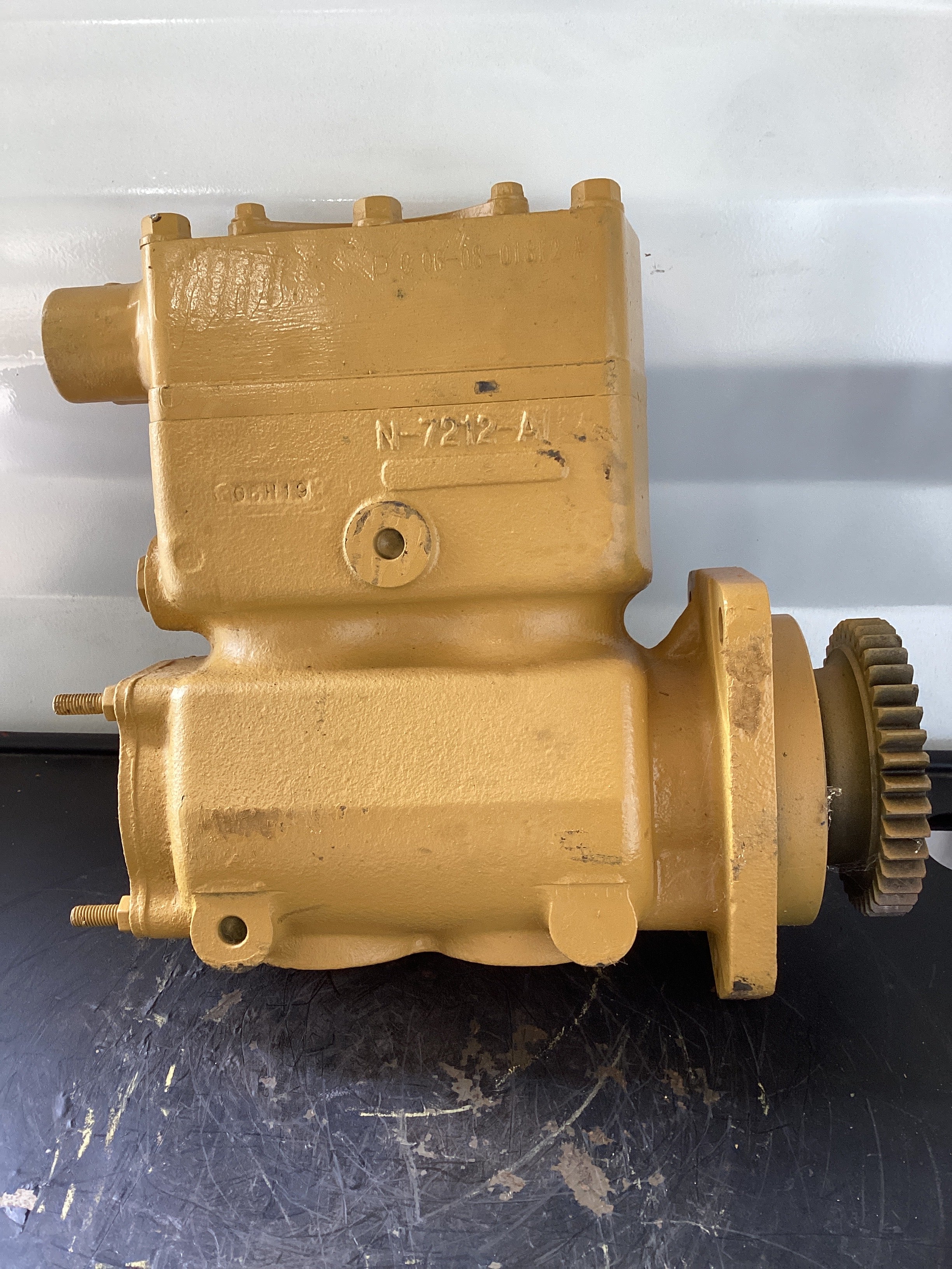 USED | AIR COMPRESSOR (CAT C15) | SKU457