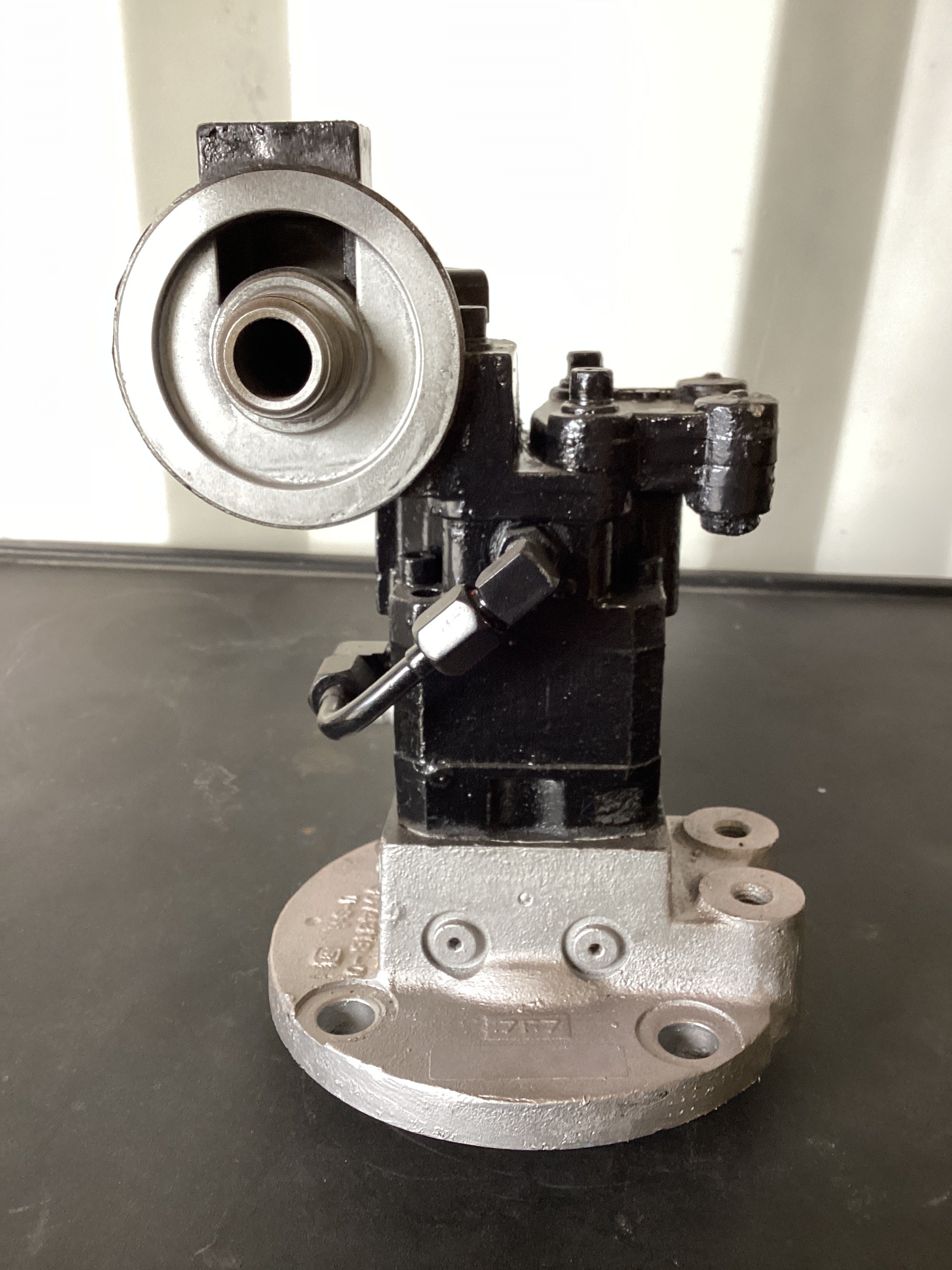 USED | FUEL PUMP CUMMINS N14 | SKU538