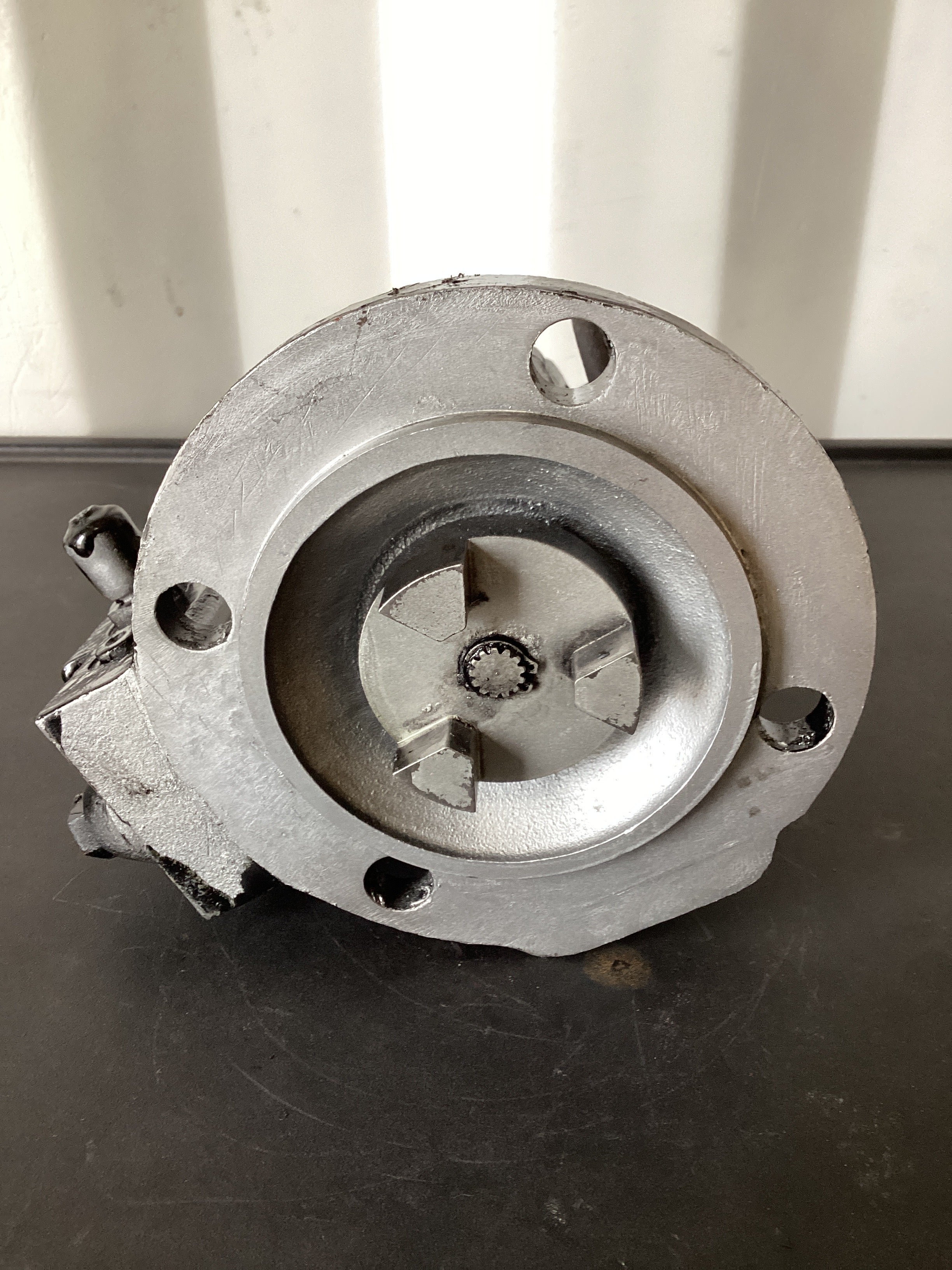 USED | FUEL PUMP CUMMINS N14 | SKU547