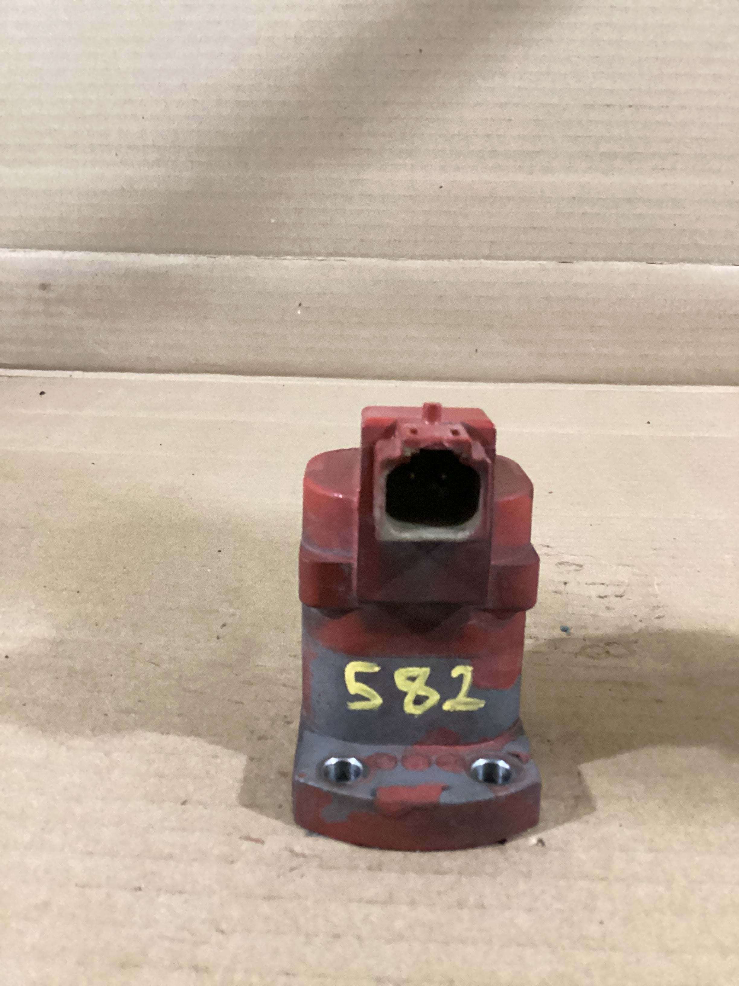 USED | FUEL ACTUATOR METERING (CUMMINS ISX CM870) | SKU582