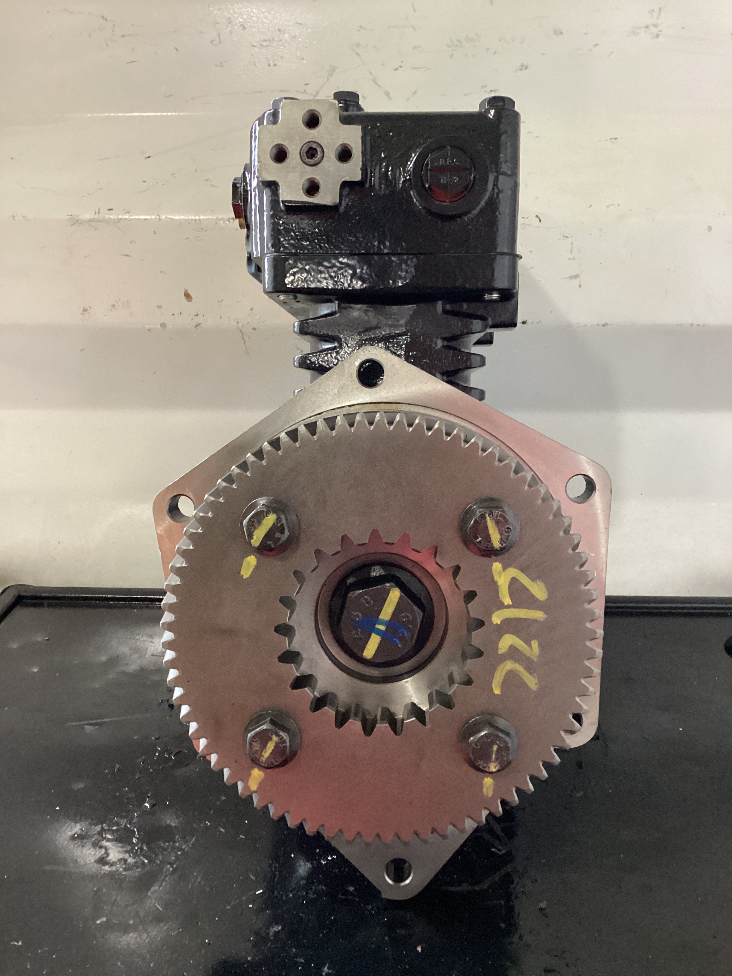 NEW | AIR COMPRESSOR 12.7 L DETROIT | SKU309