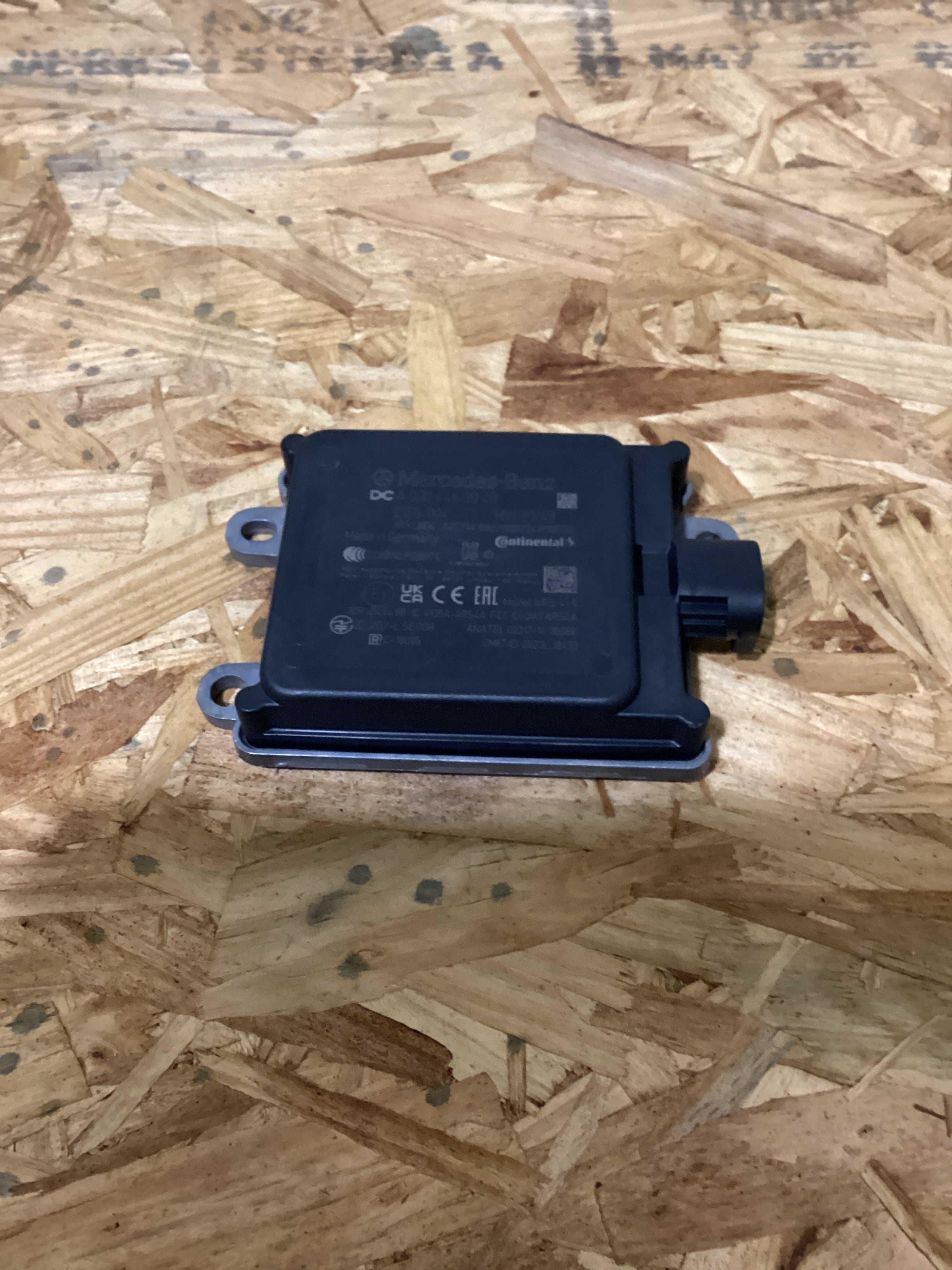 NEW | FRONT END RADAR SENSOR | SKU665