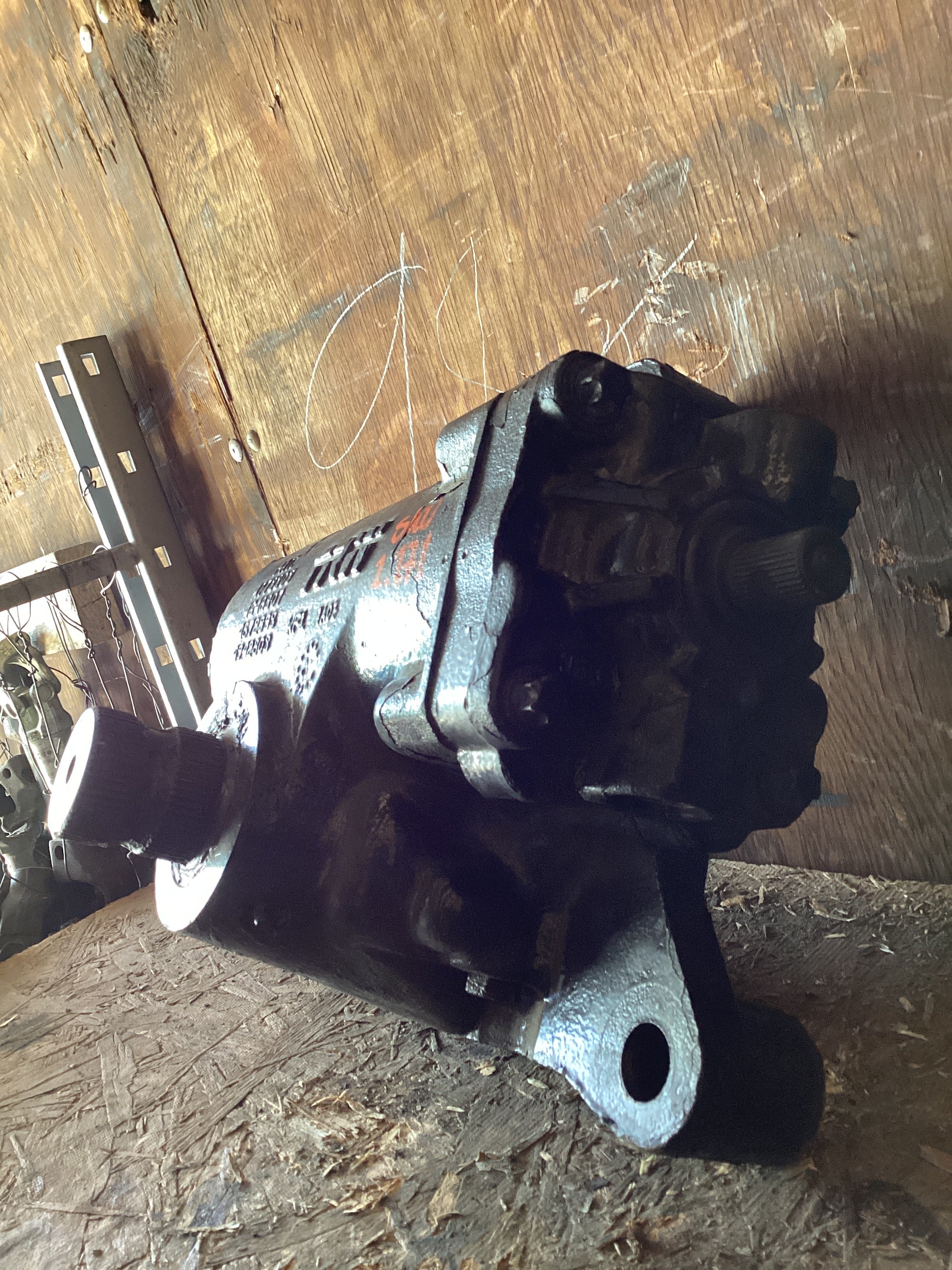 USED | POWER STEERING GEAR BOX KENWORTH | SKU1,171