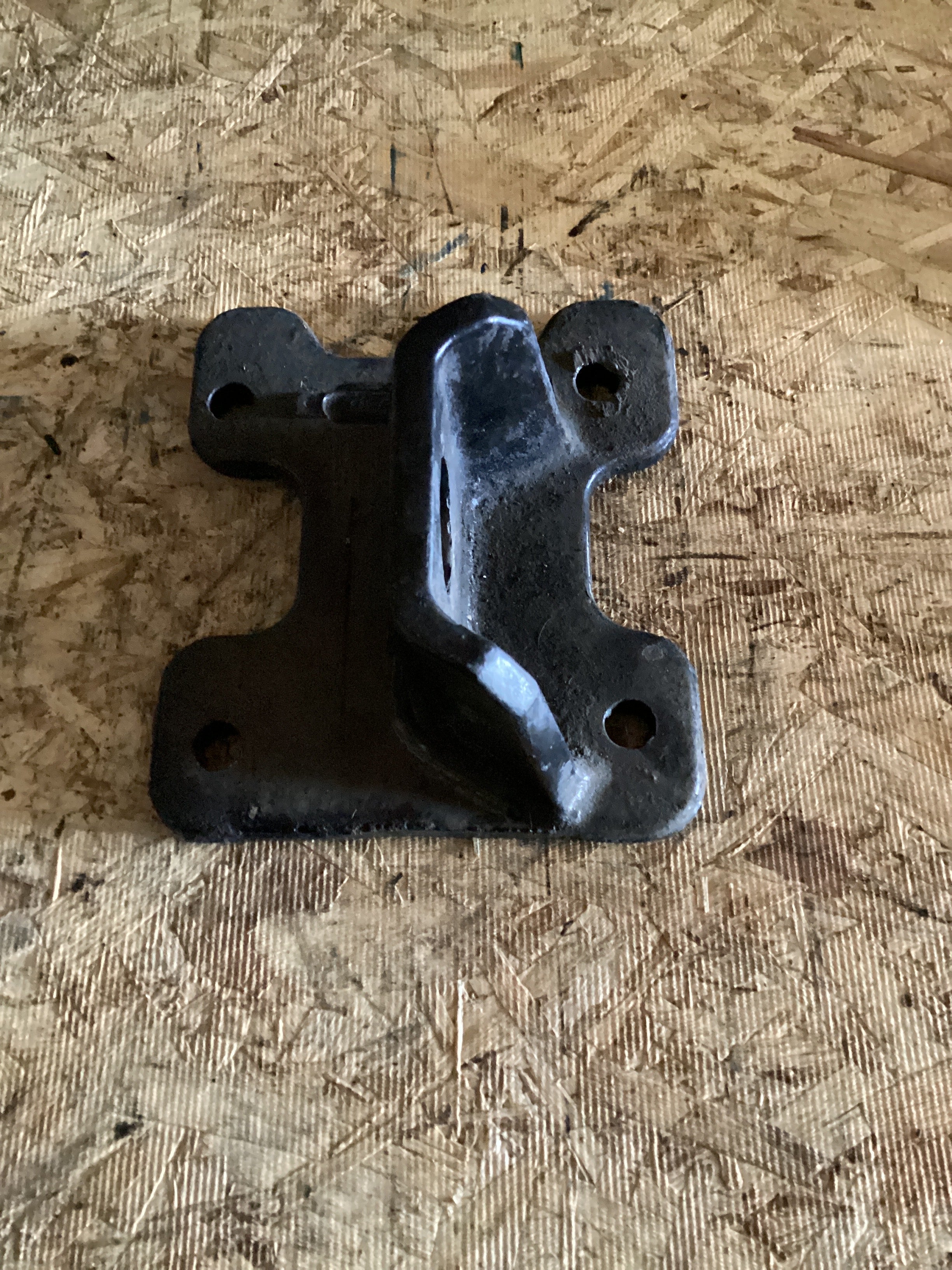 USED | REAR MOTOR MOUNTS KW | SKU790