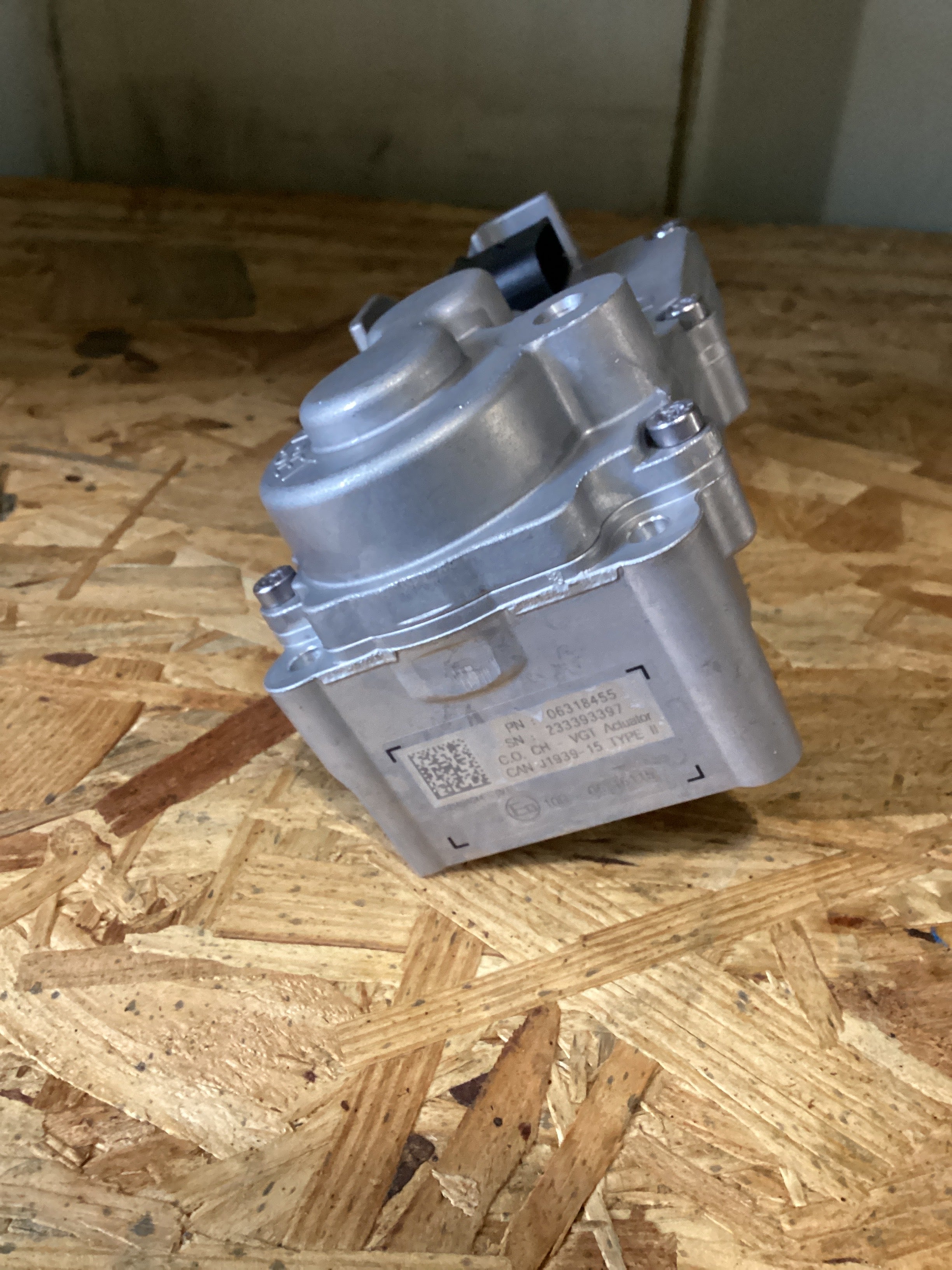 NEW TURBOCHARGER ACTUATOR (CUMMINS ISX X15 & ISB) SKU599