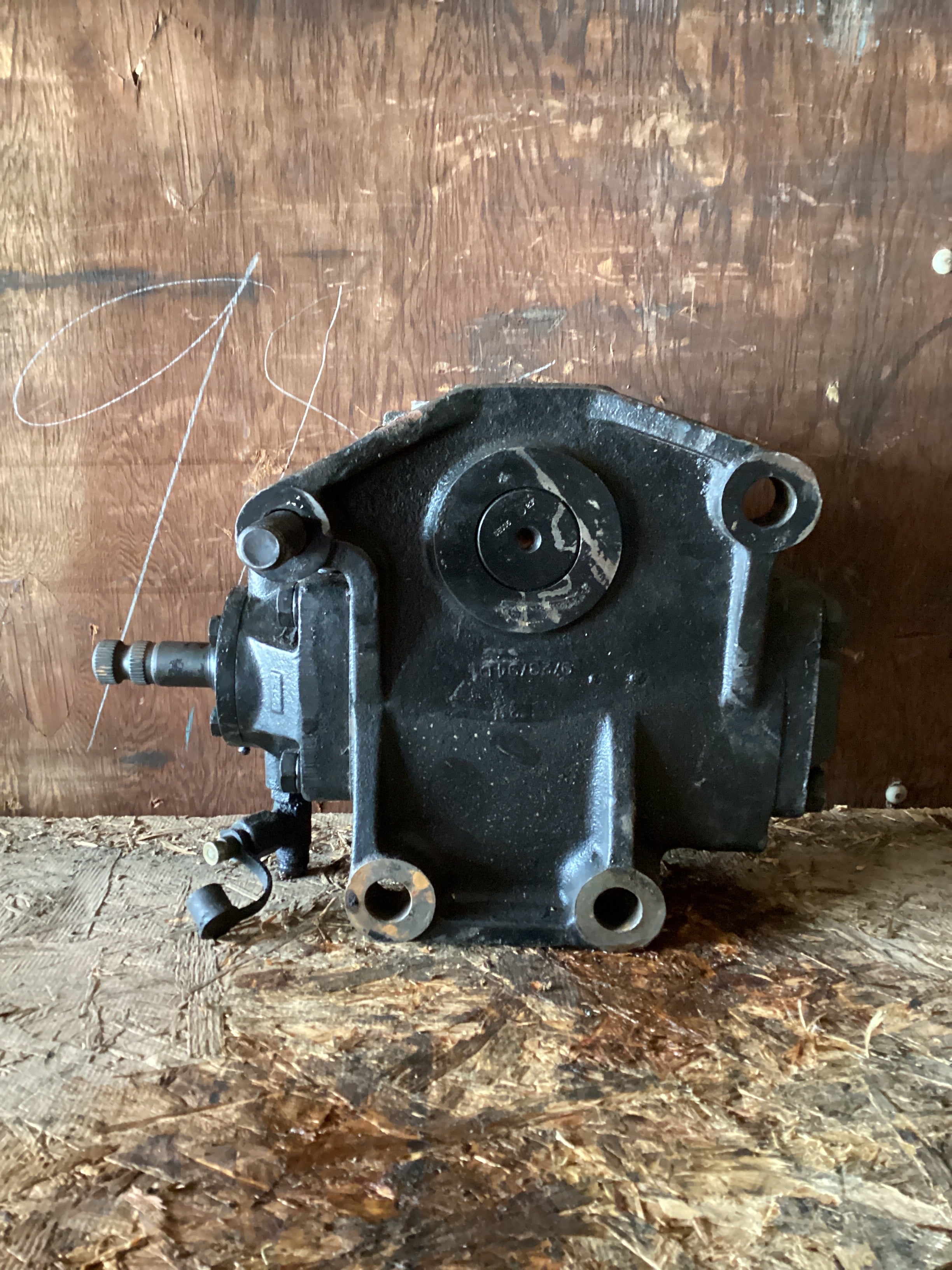 USED | POWER STEERING GEAR BOX | SKU1,183