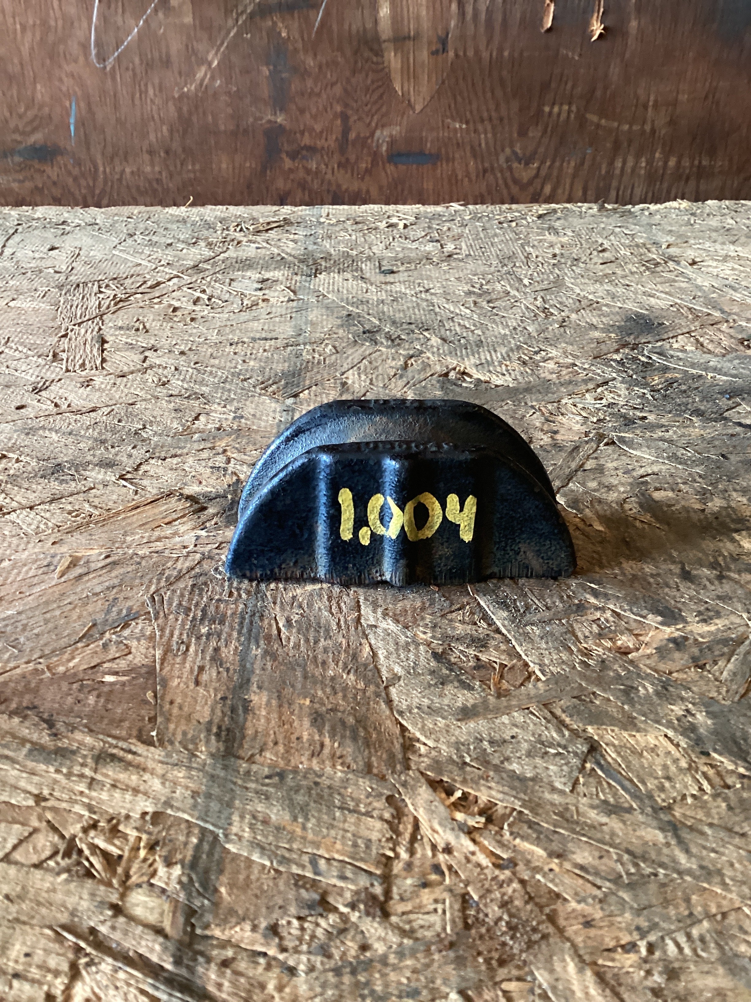 USED | LEAF SPRING U BOLT TOP SEAT BRACKET | SKU1,004