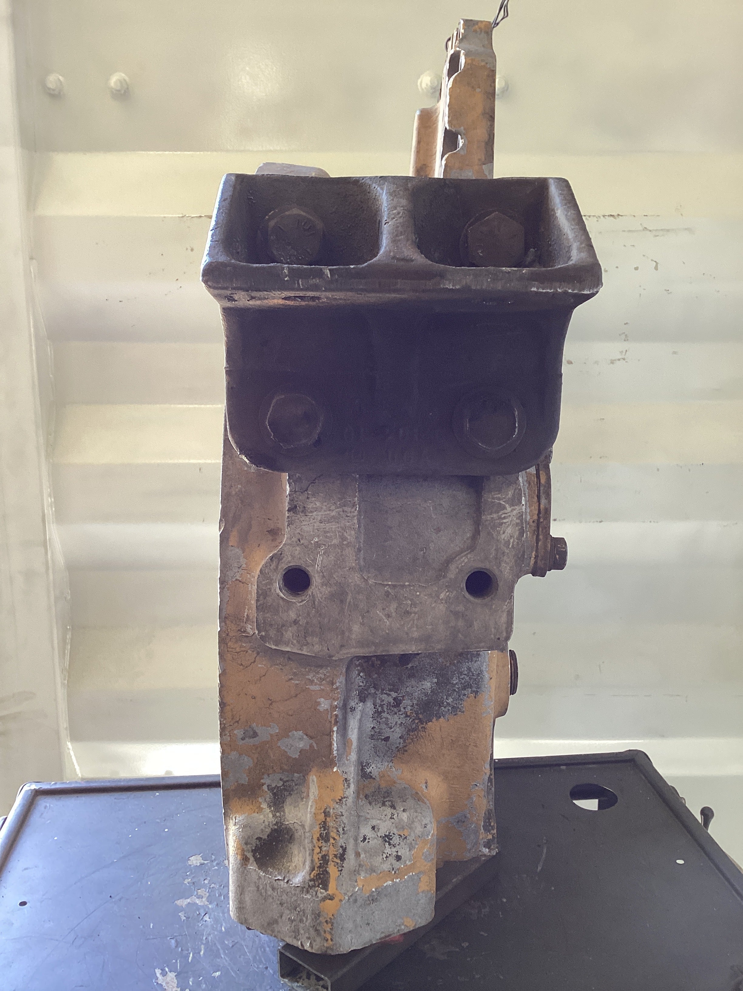USED | ENGINE FLYWHEEL HOUSING CAT 3406 | SKU55